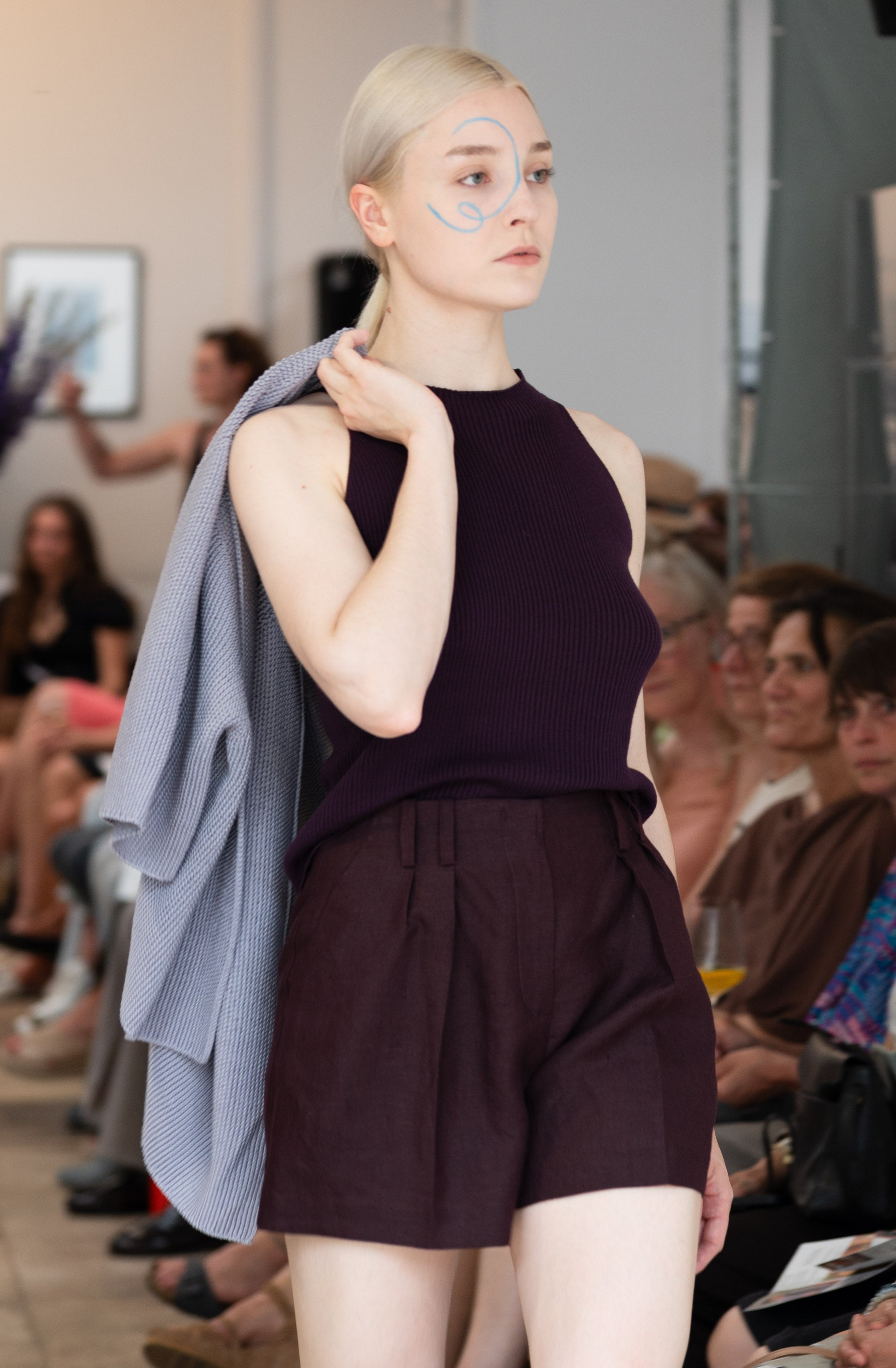 NNIstudio - BERMUDA Shorts Short - Chocolate Plum - XS -