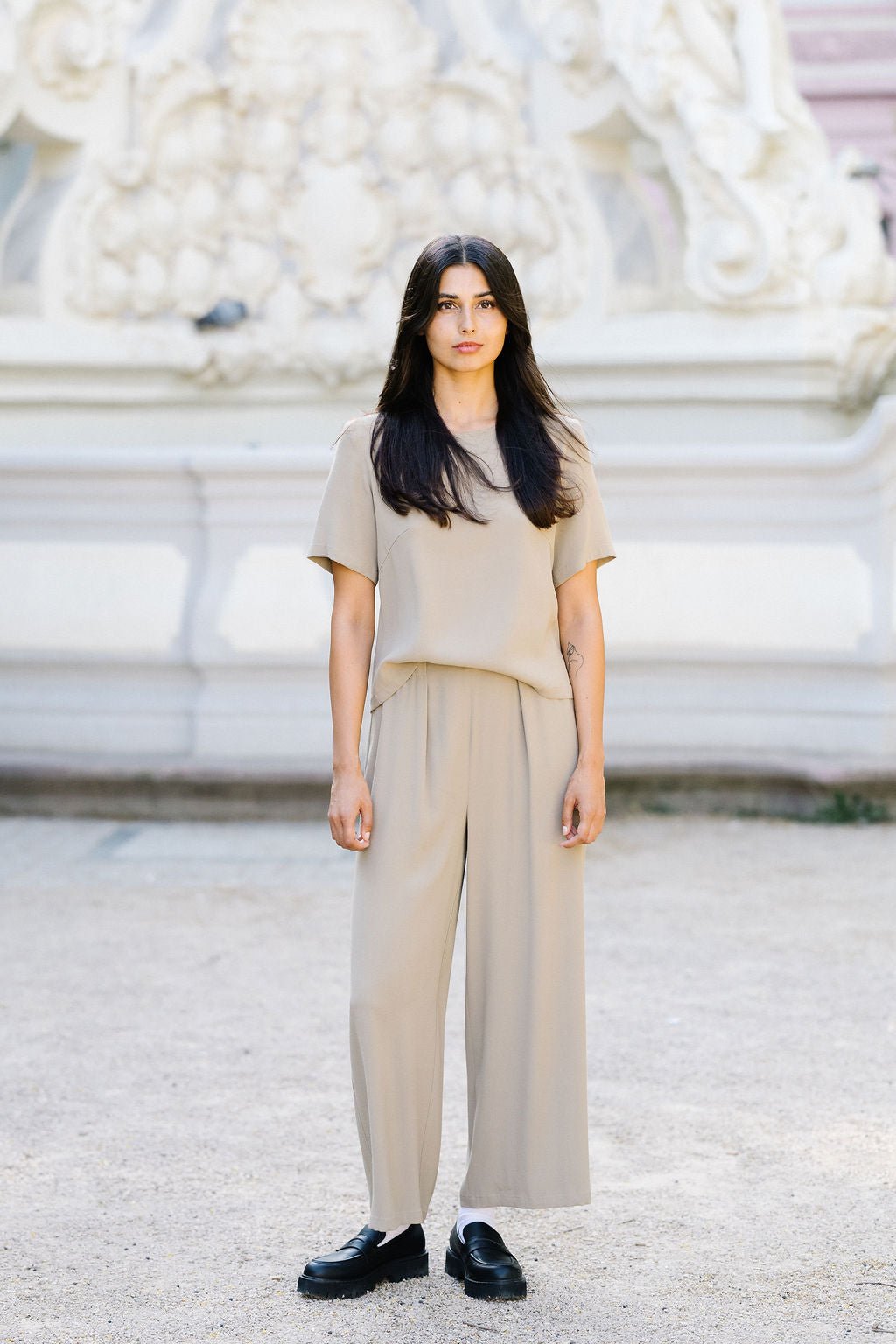 NNIstudio - BOLD Shirt & CLOUD 3.0 – Made to Order - Look - Chinchilla Sand -