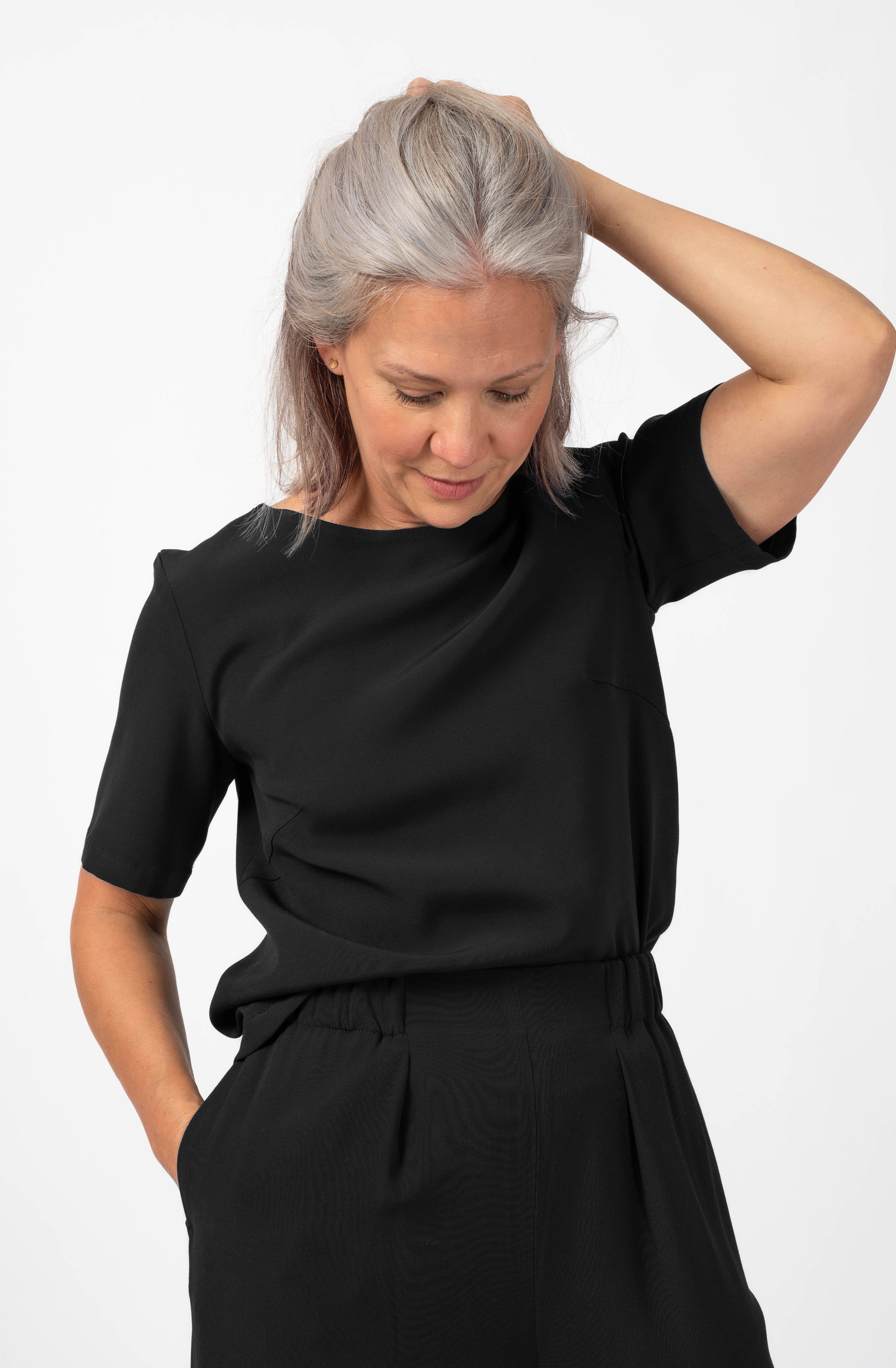 NNIstudio - BOLD Shirt - Phantom Black - XS/S -