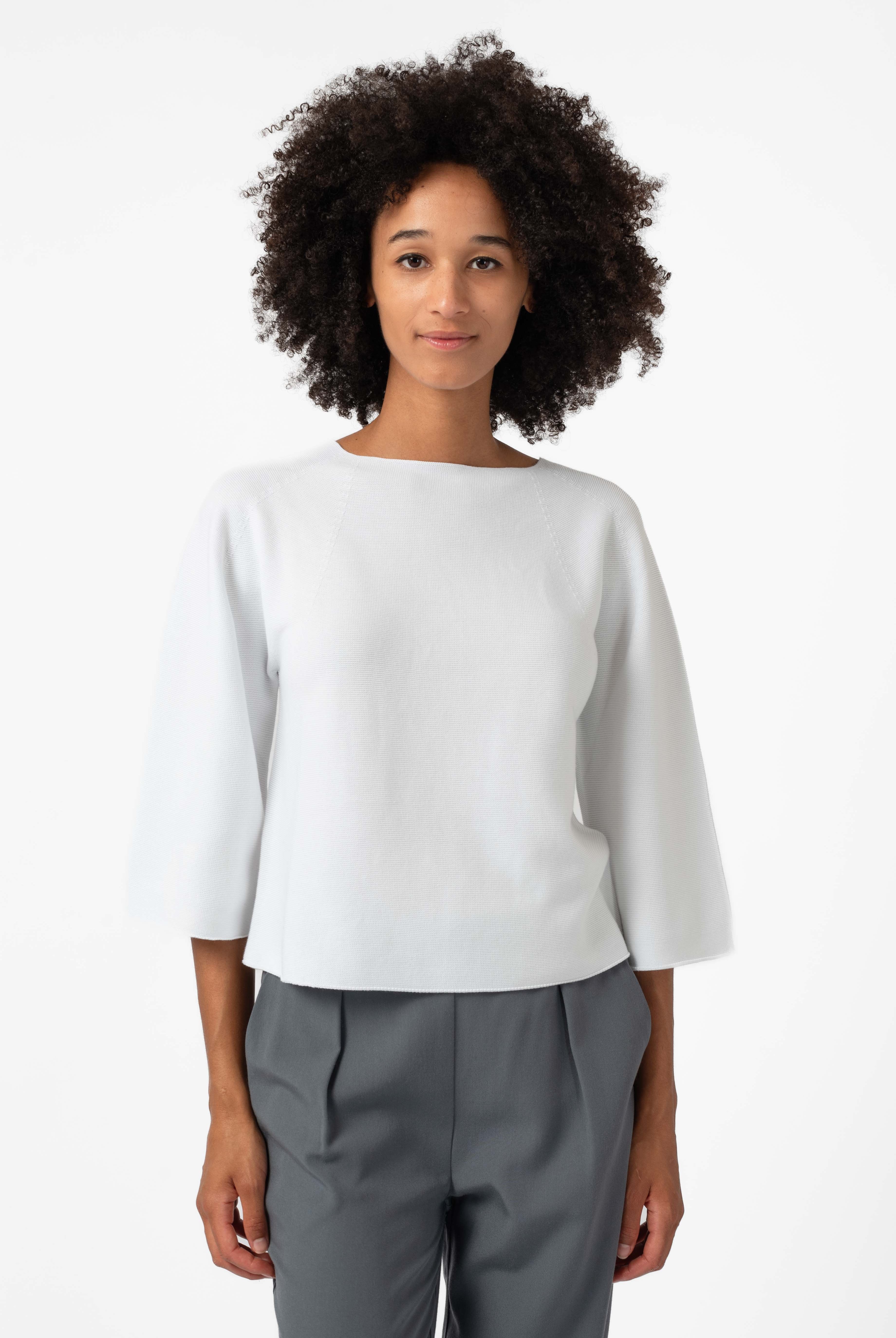 NNIstudio - BOXY Pullover - White - XS -
