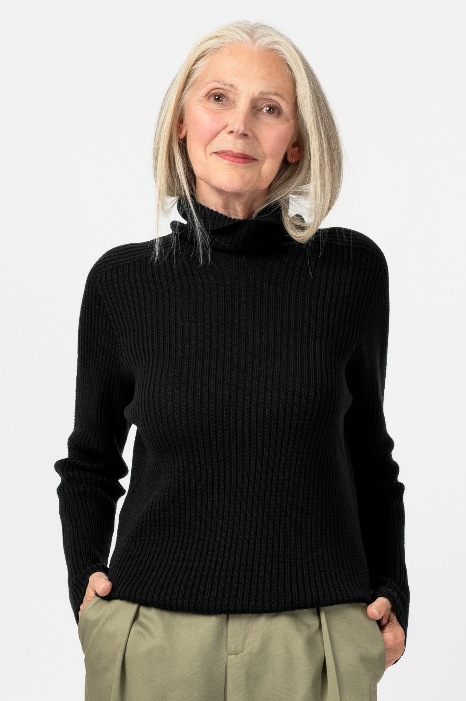 NNIstudio - CHIMNEY Strick - Pullover - Phantom Black - XS -