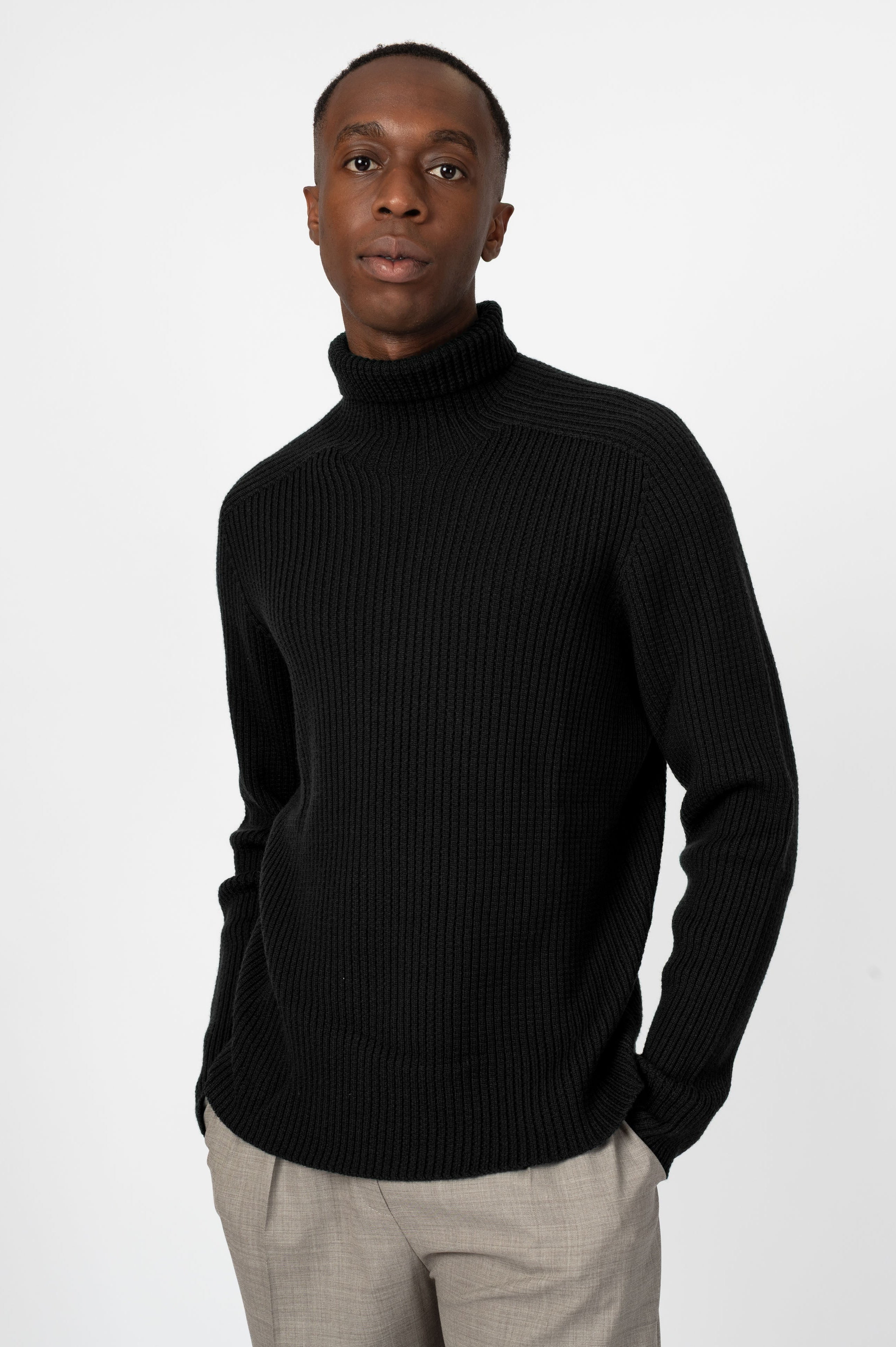 NNIstudio - CHIMNEY Strick - Pullover - Phantom Black - XS -