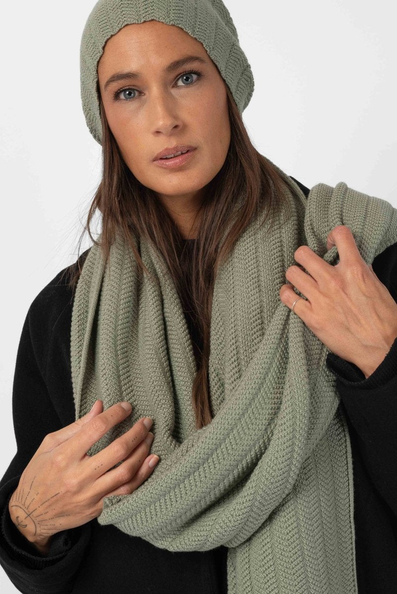 NNIstudio - CHUNKY Maxischal Unisex - Palegreen -