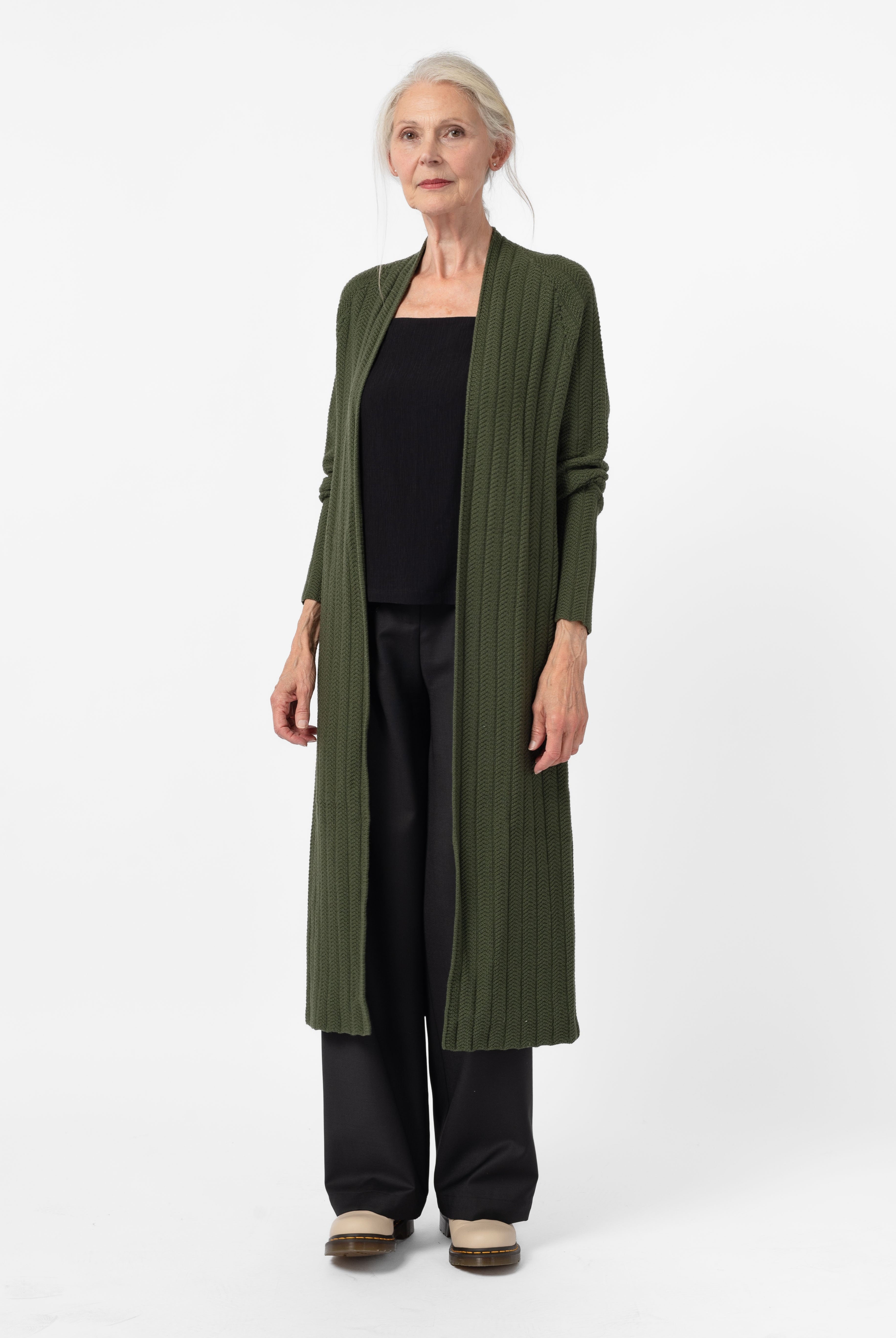 NNIstudio - CHUNKY Strickmantel - Tanne - XS -