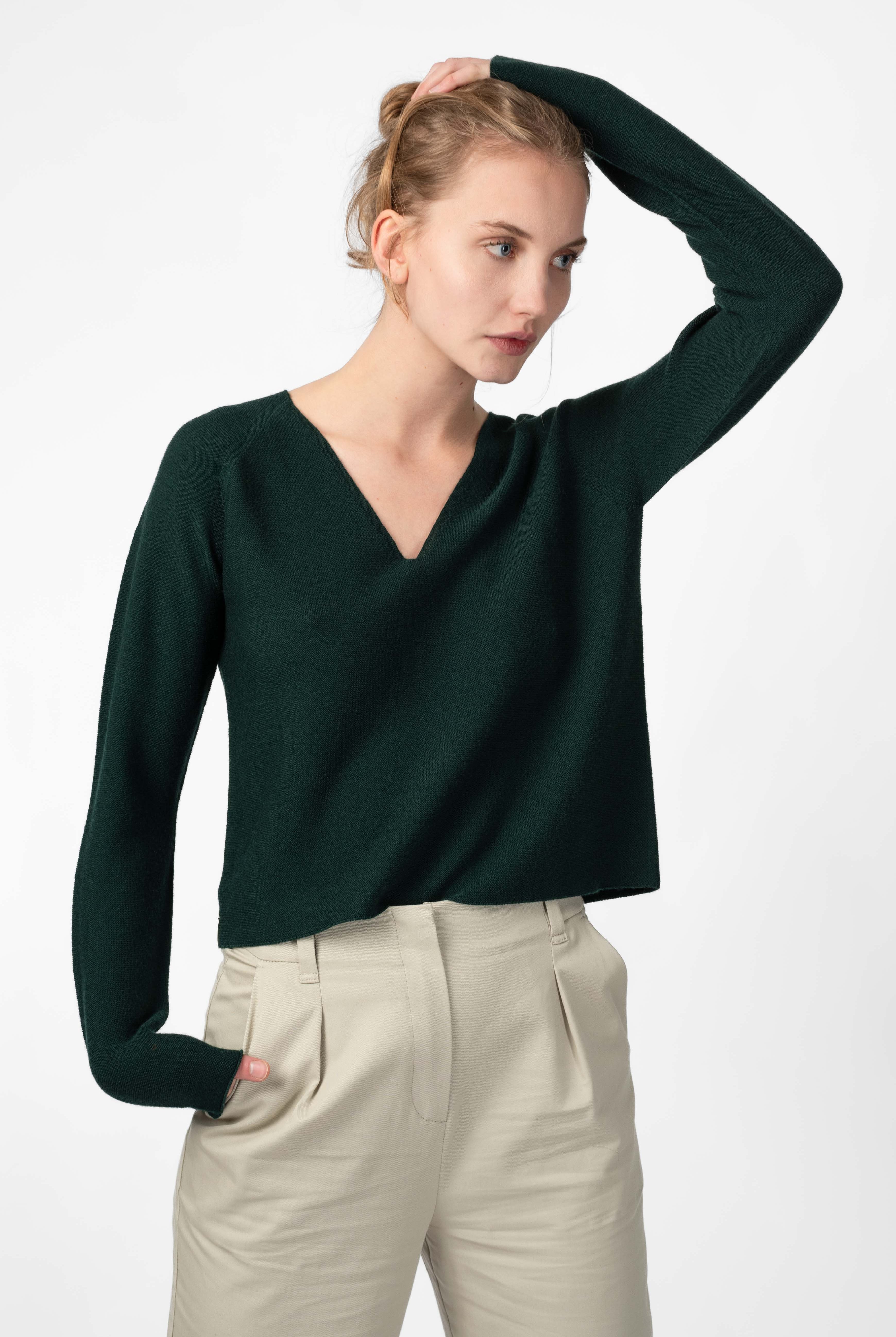 NNIstudio - COZY Pullover - Dark Green - XS -
