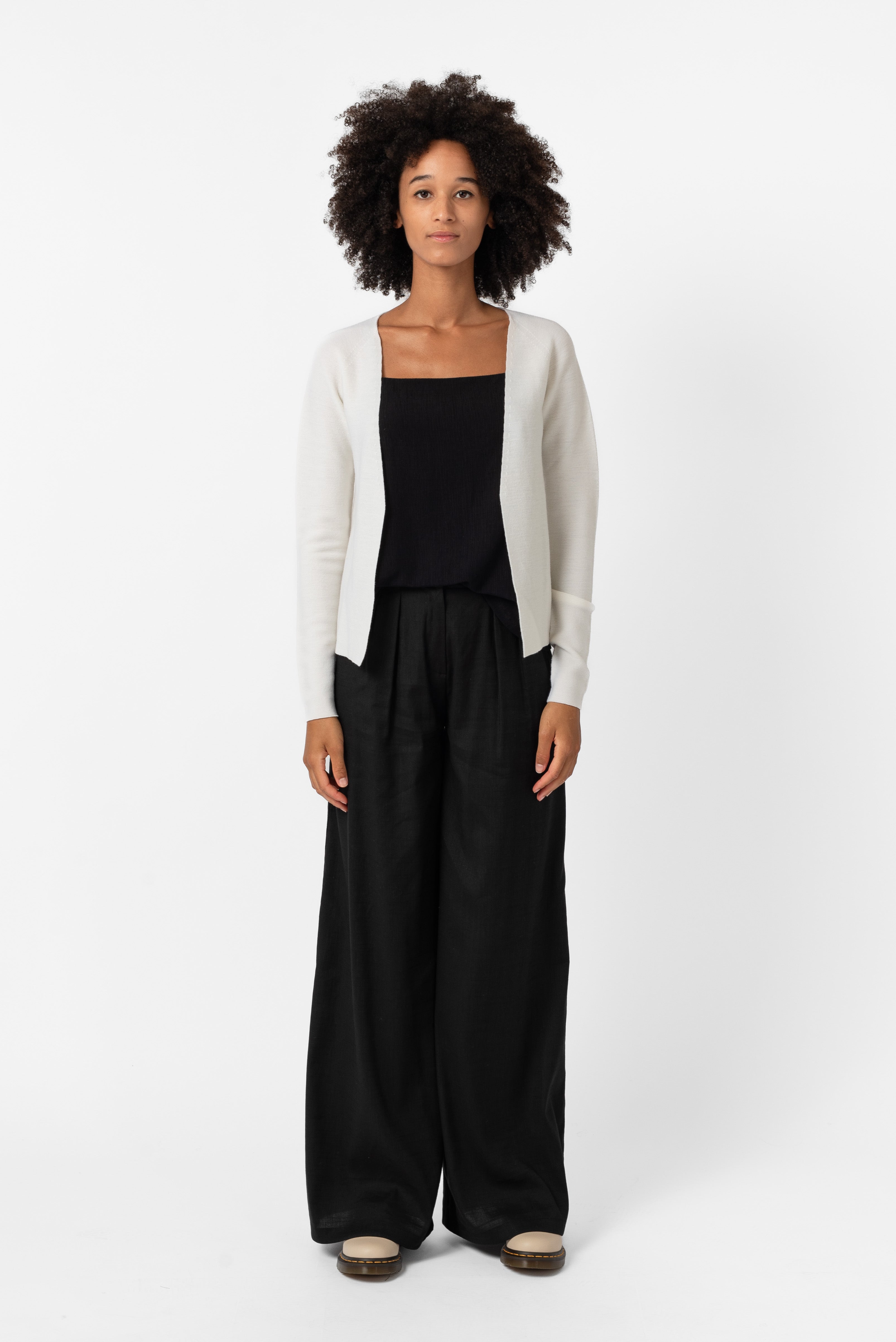 NNIstudio - COZY Strickjacke - Start White - XS -