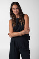 NNIstudio - CREASE Top - Schwarz - XS / S -