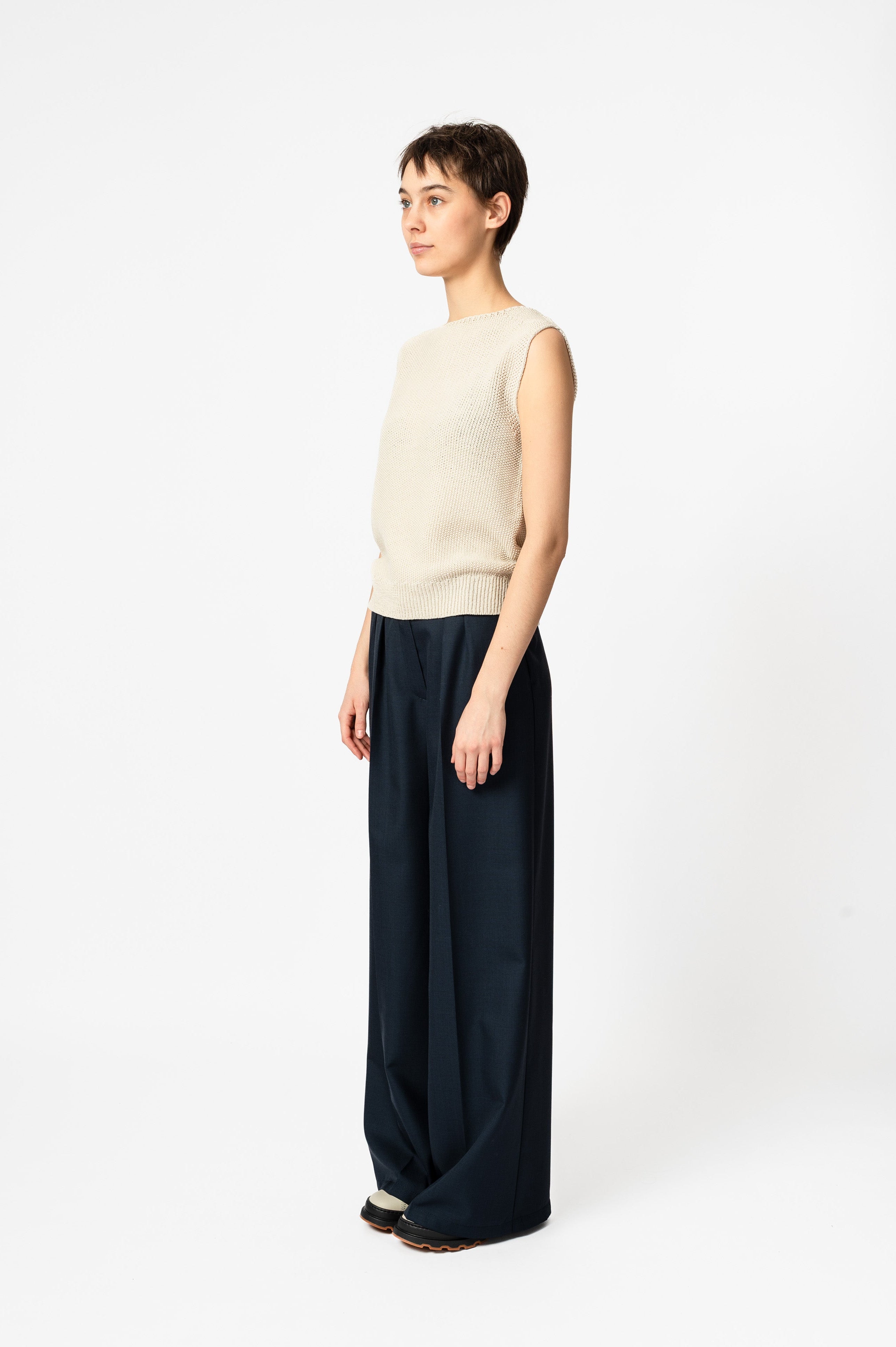 NNIstudio - CRISP Strick - Pullunder - Pearl White - XS -
