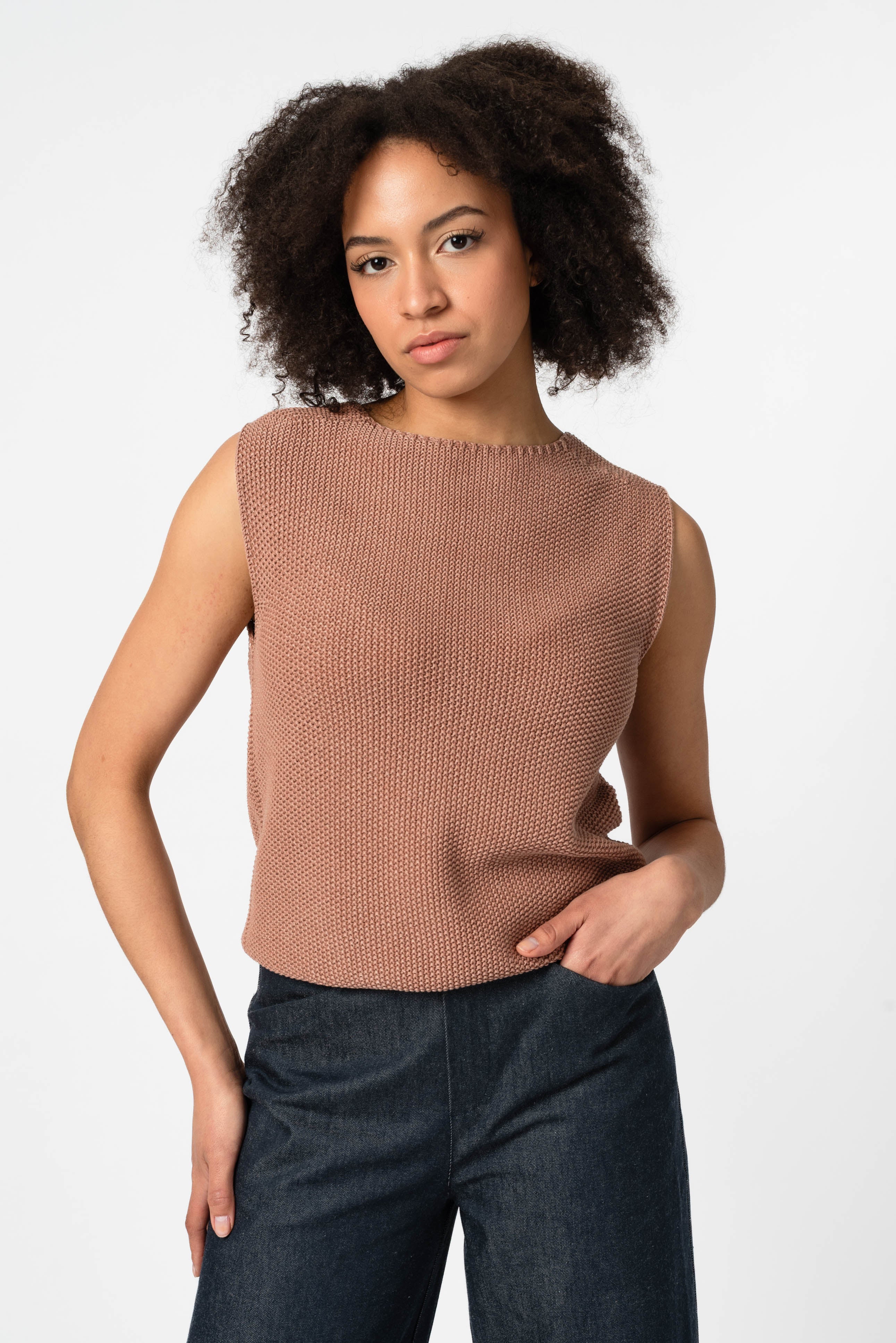 NNIstudio - CRISP Strick - Pullunder - Sunburn (Piece Dyed) - XS -