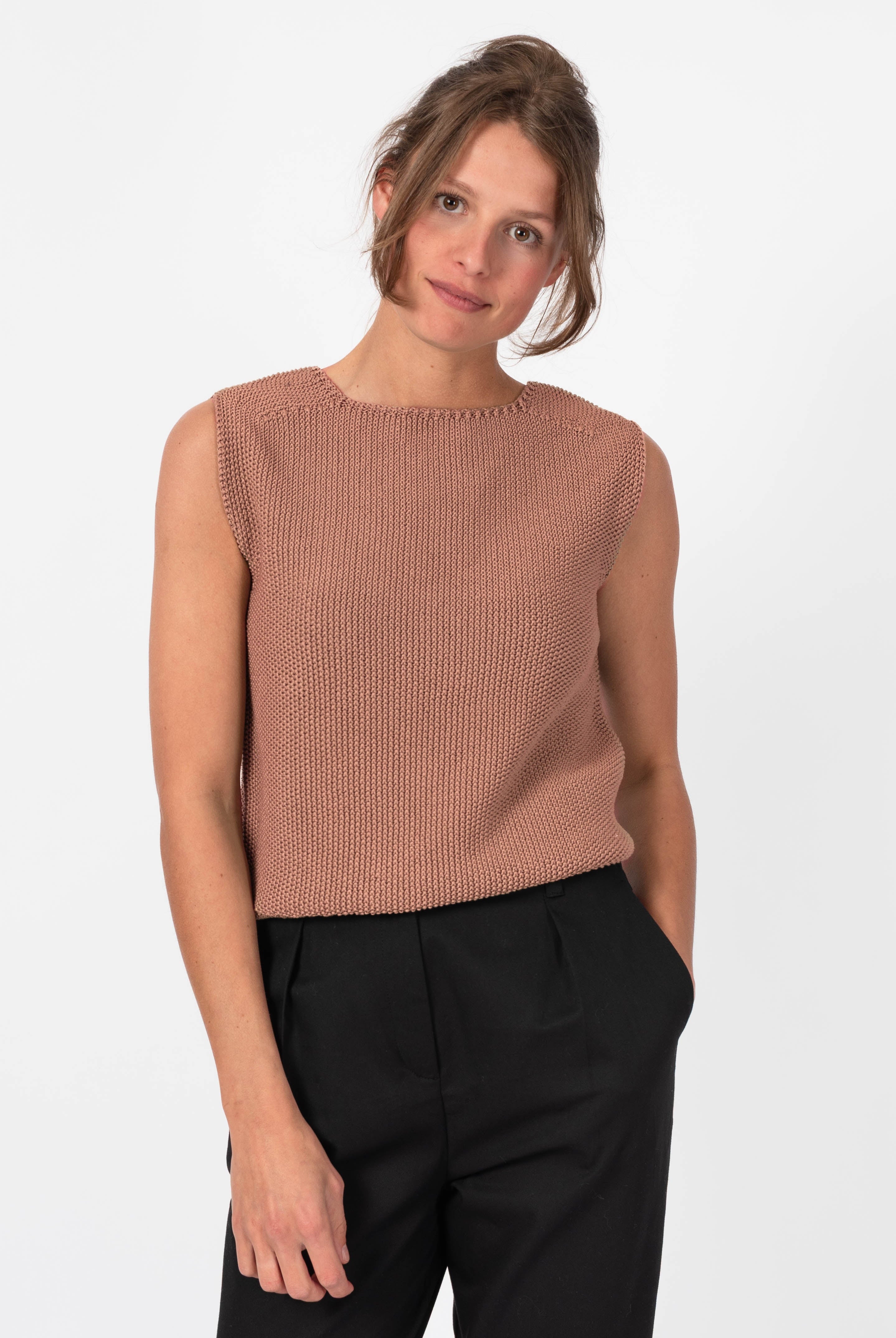 NNIstudio - CRISP Strick - Pullunder - Sunburn (Piece Dyed) - XS -