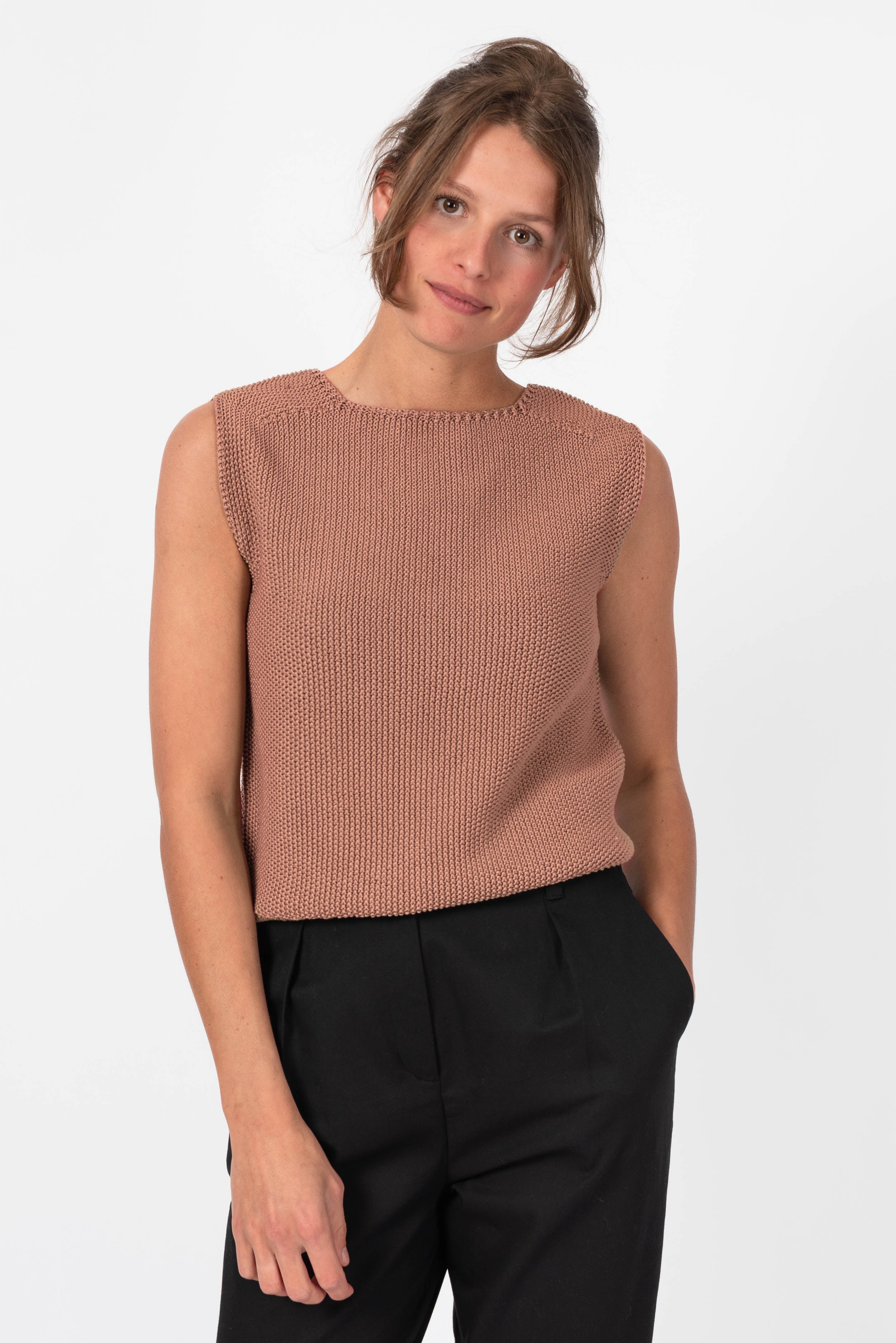 NNIstudio - CRISP Strick - Pullunder - Sunburn (Piece Dyed) - XS -