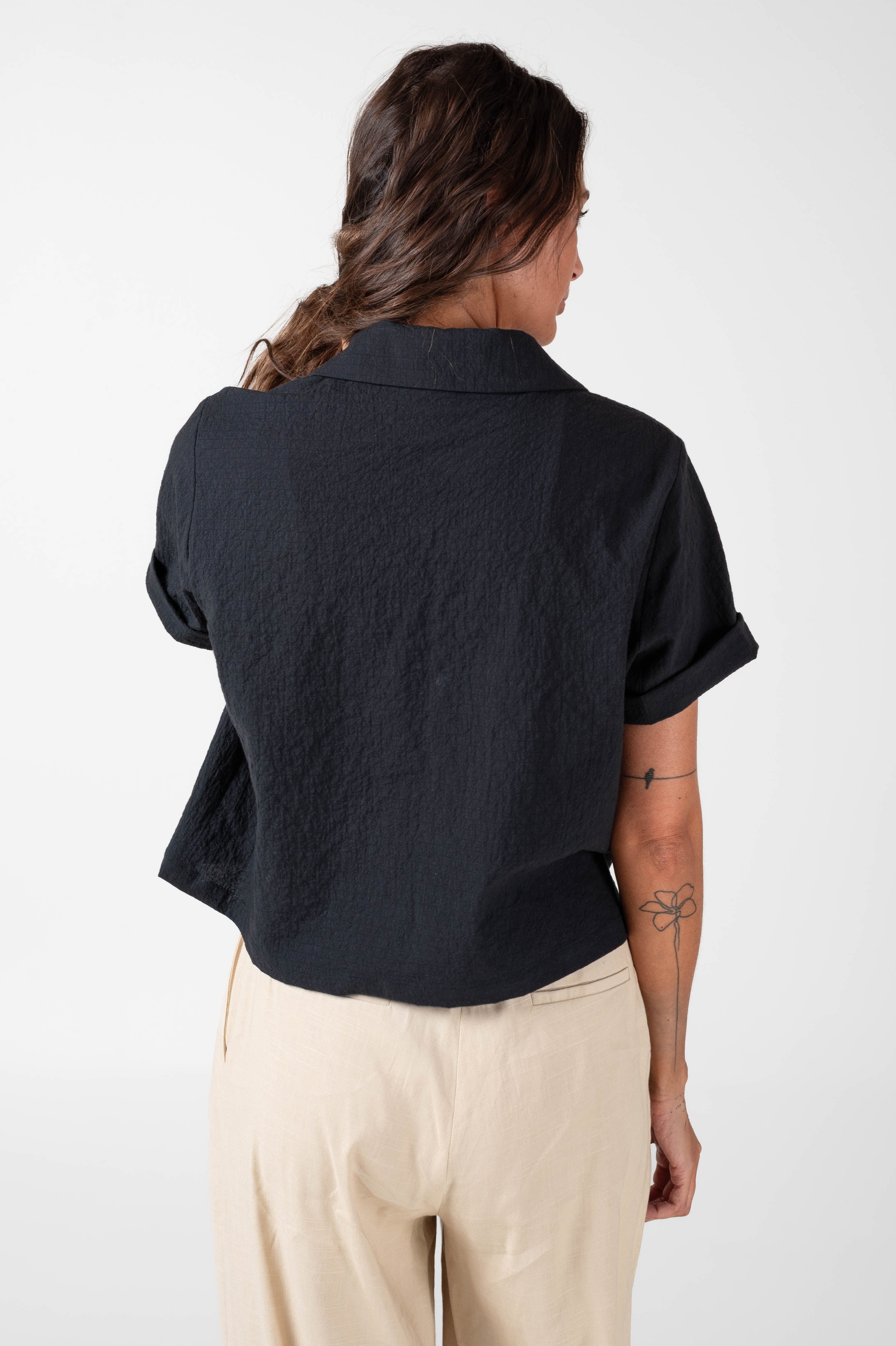 NNIstudio - CUBAN Bluse - Ebony Black - XS/S -