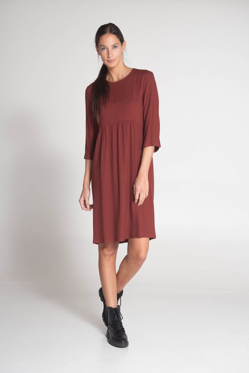 NNIstudio - EAS 2.0 Kleid - Bordeaux - XS/S -