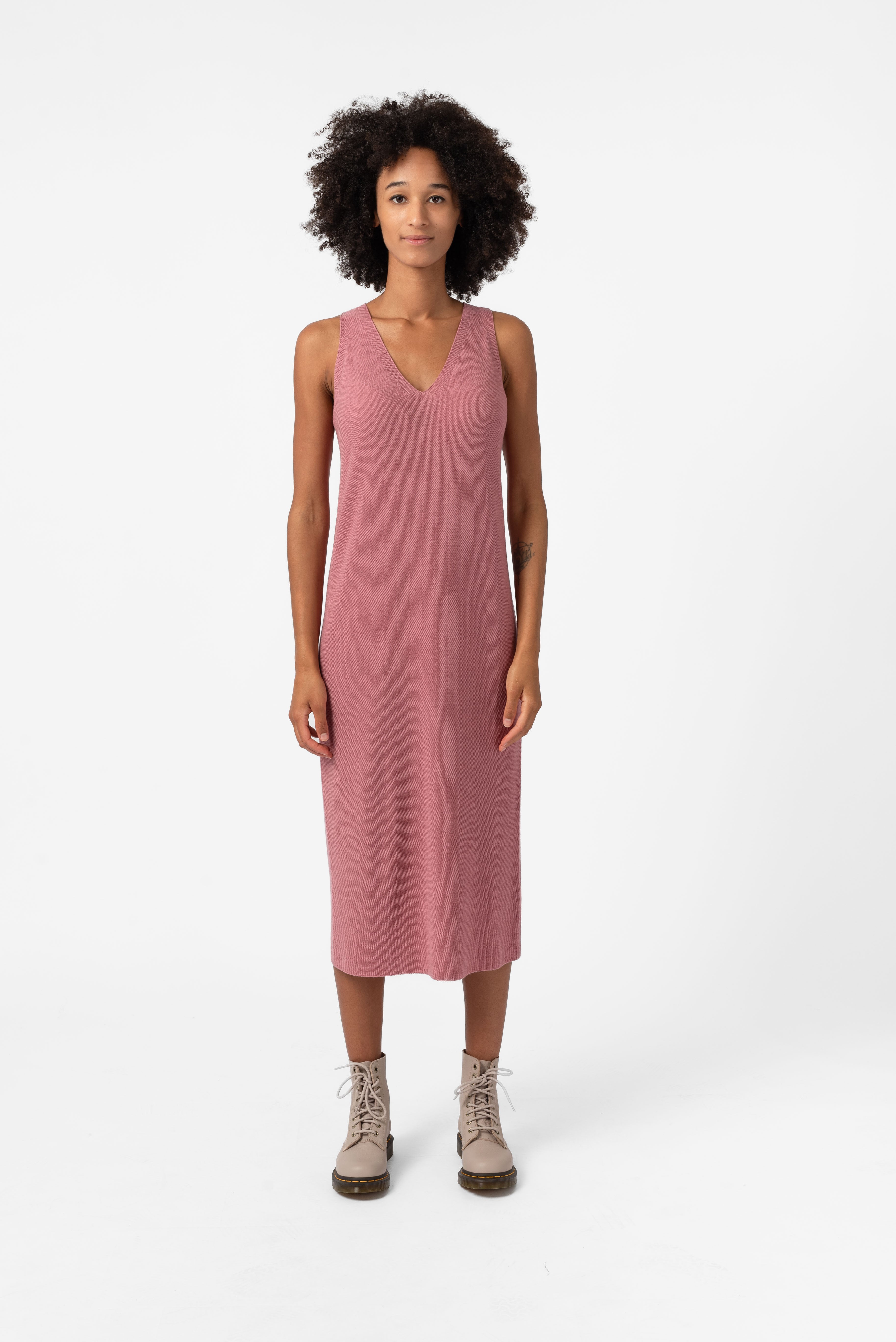 NNIstudio - FLOW Kleid - Wild Rose - XS -