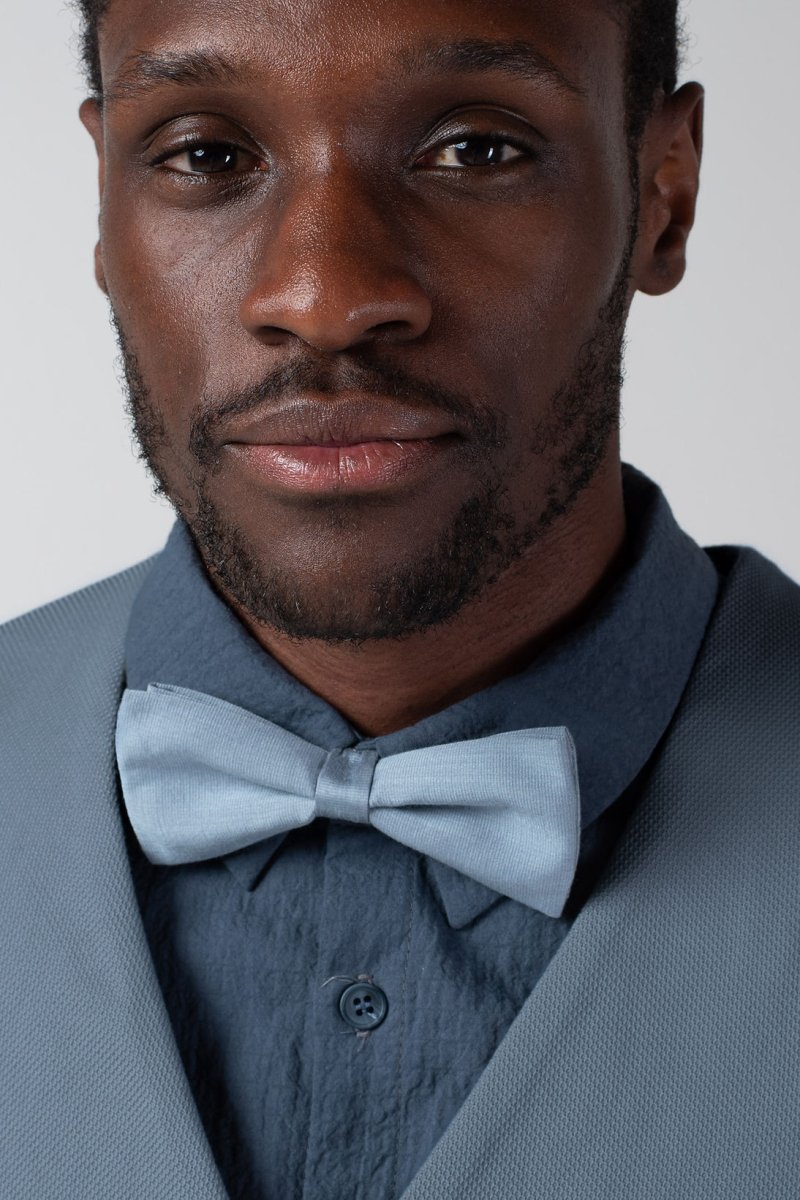 NNIstudio - FLY Fliege - Hellblau -