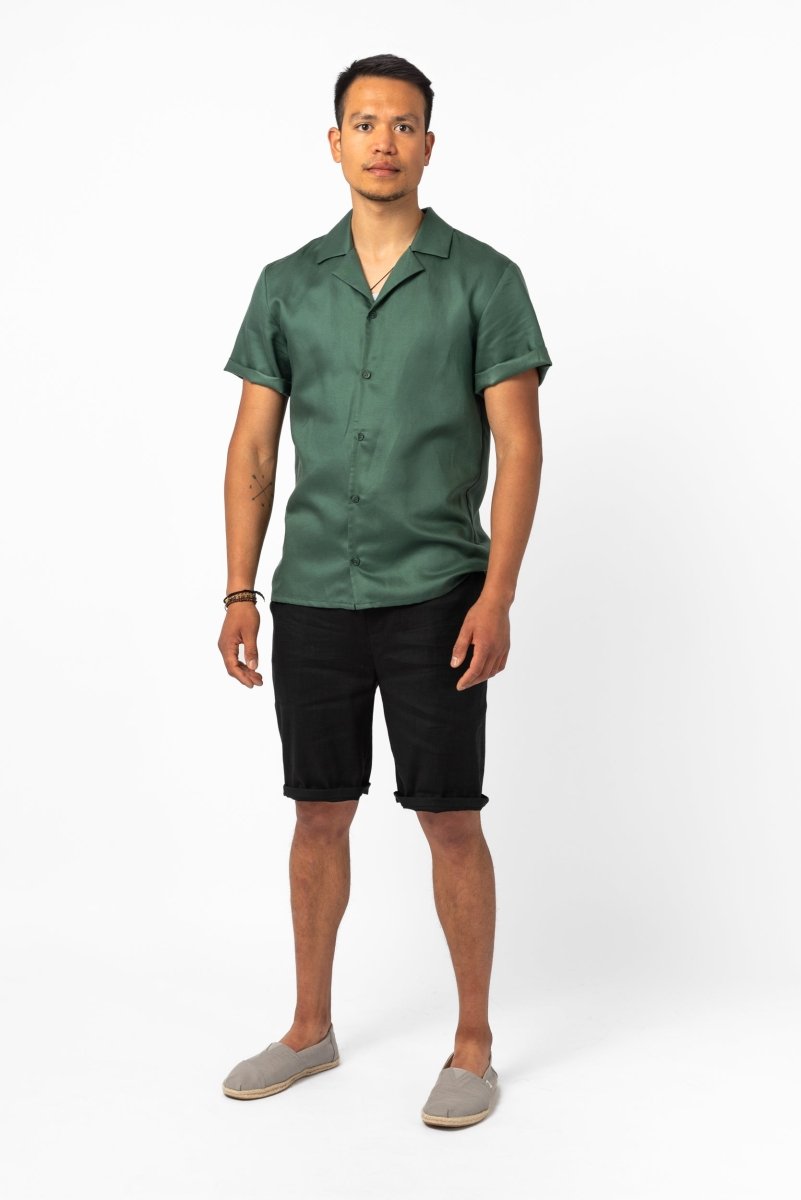 NNIstudio - LEINEN Shorts Male - Schwarz - XS -