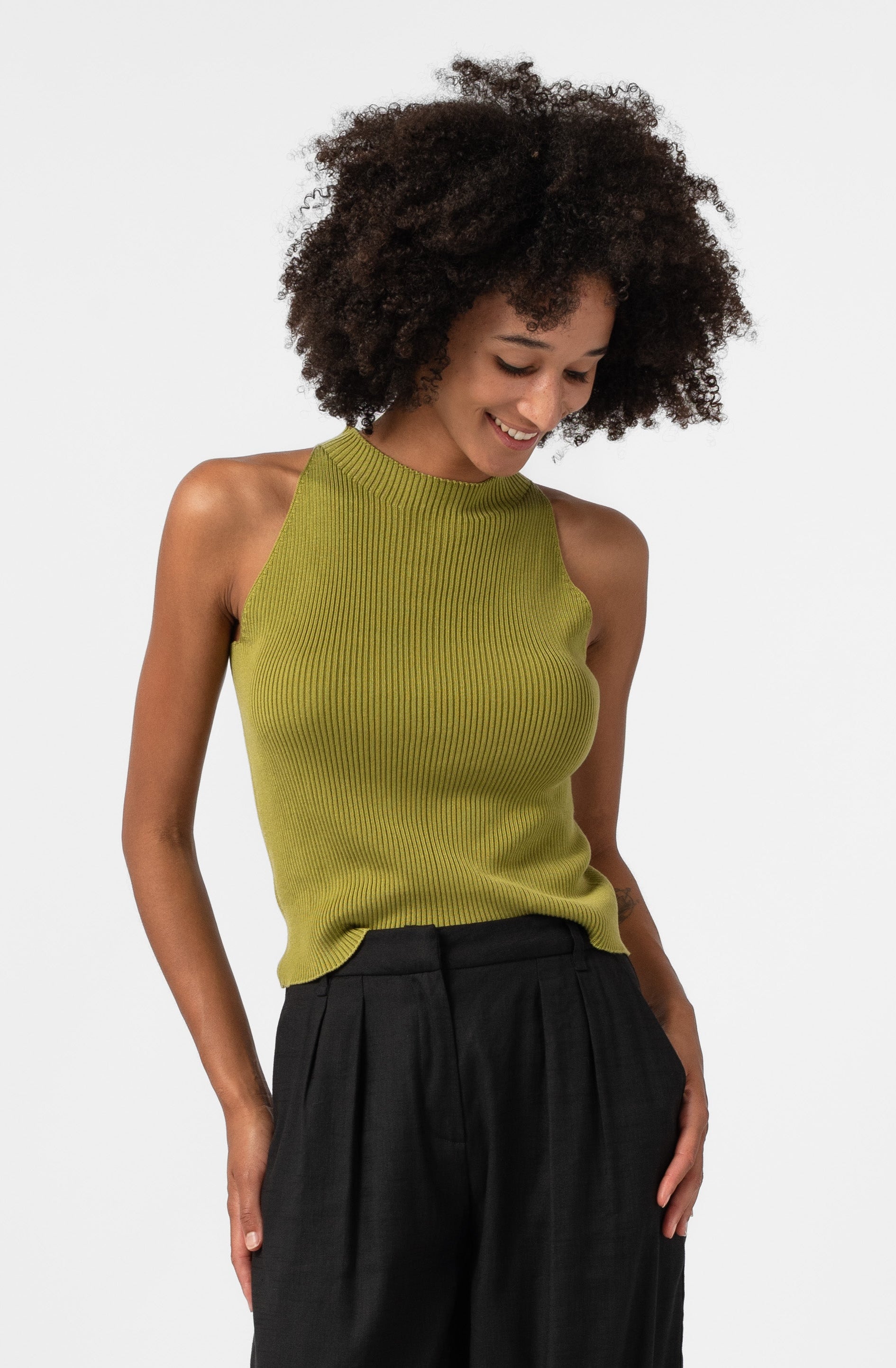 NNIstudio - NECKLINE Top - Moss Green - XS -