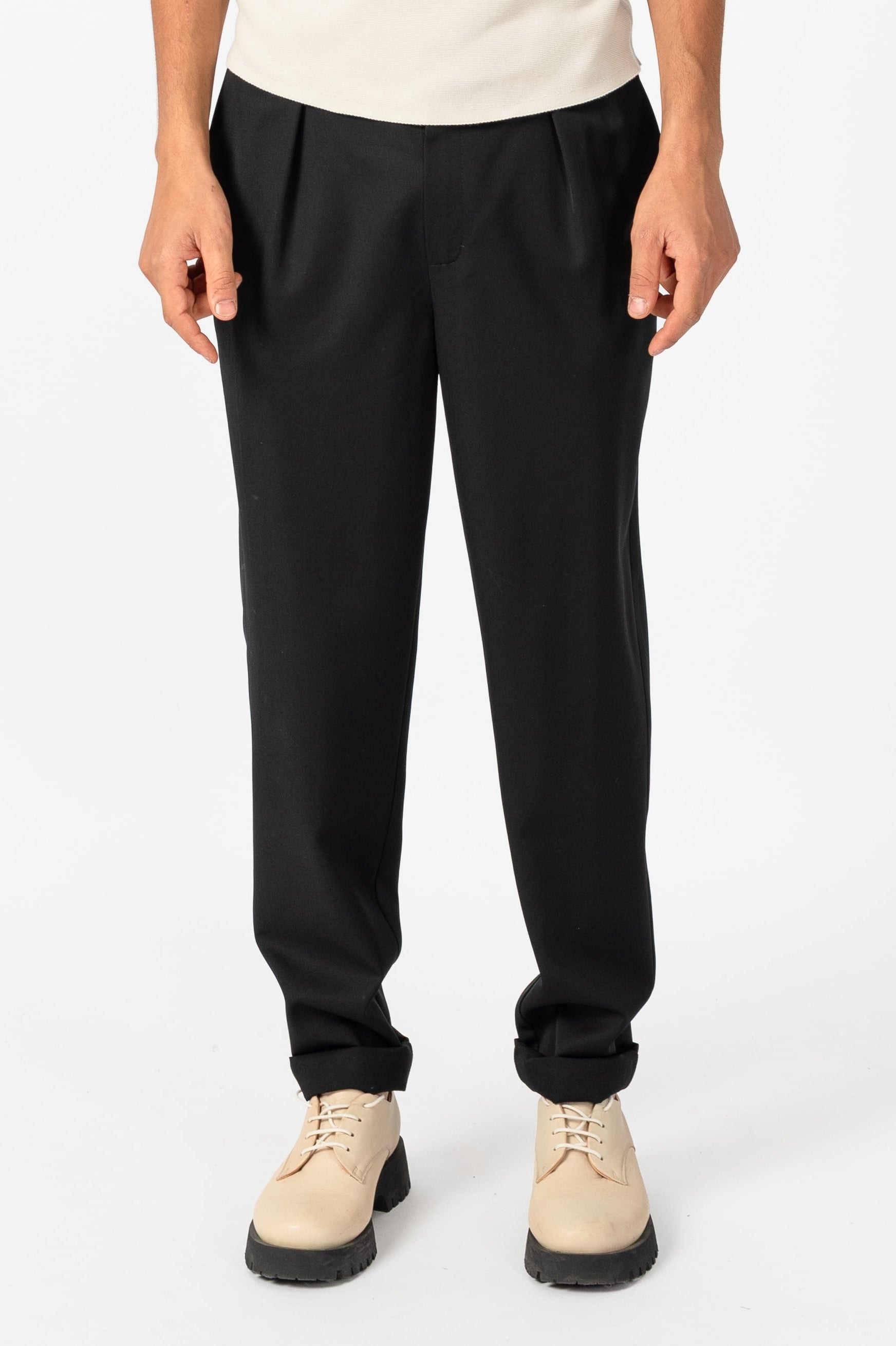 NNIstudio - OFFICE 2.0 Hose Wool Low - Phantom Black - XS -