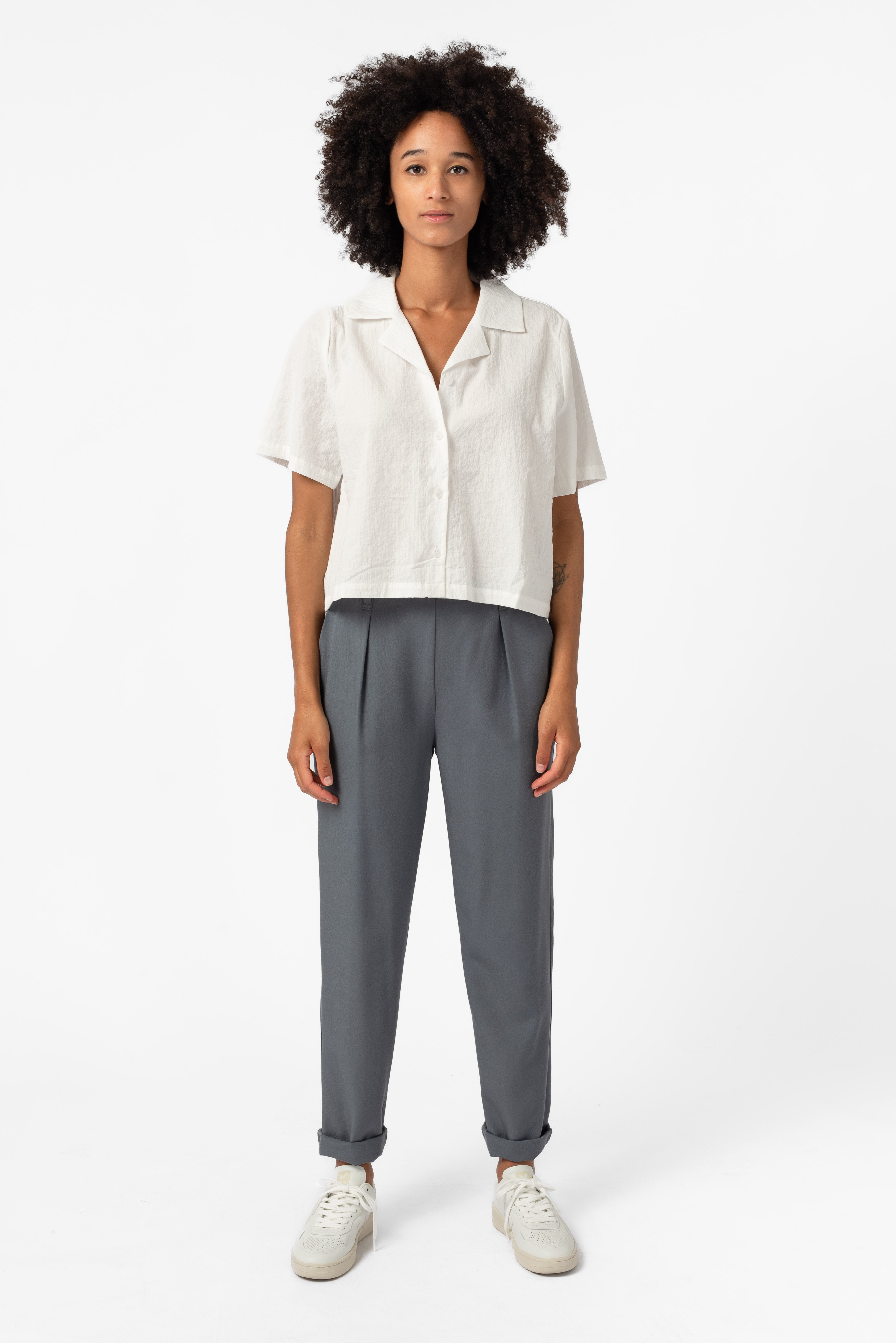 NNIstudio - OFFICE Hose COOLWOOL Female _ too good to go - Steel Grey - S -