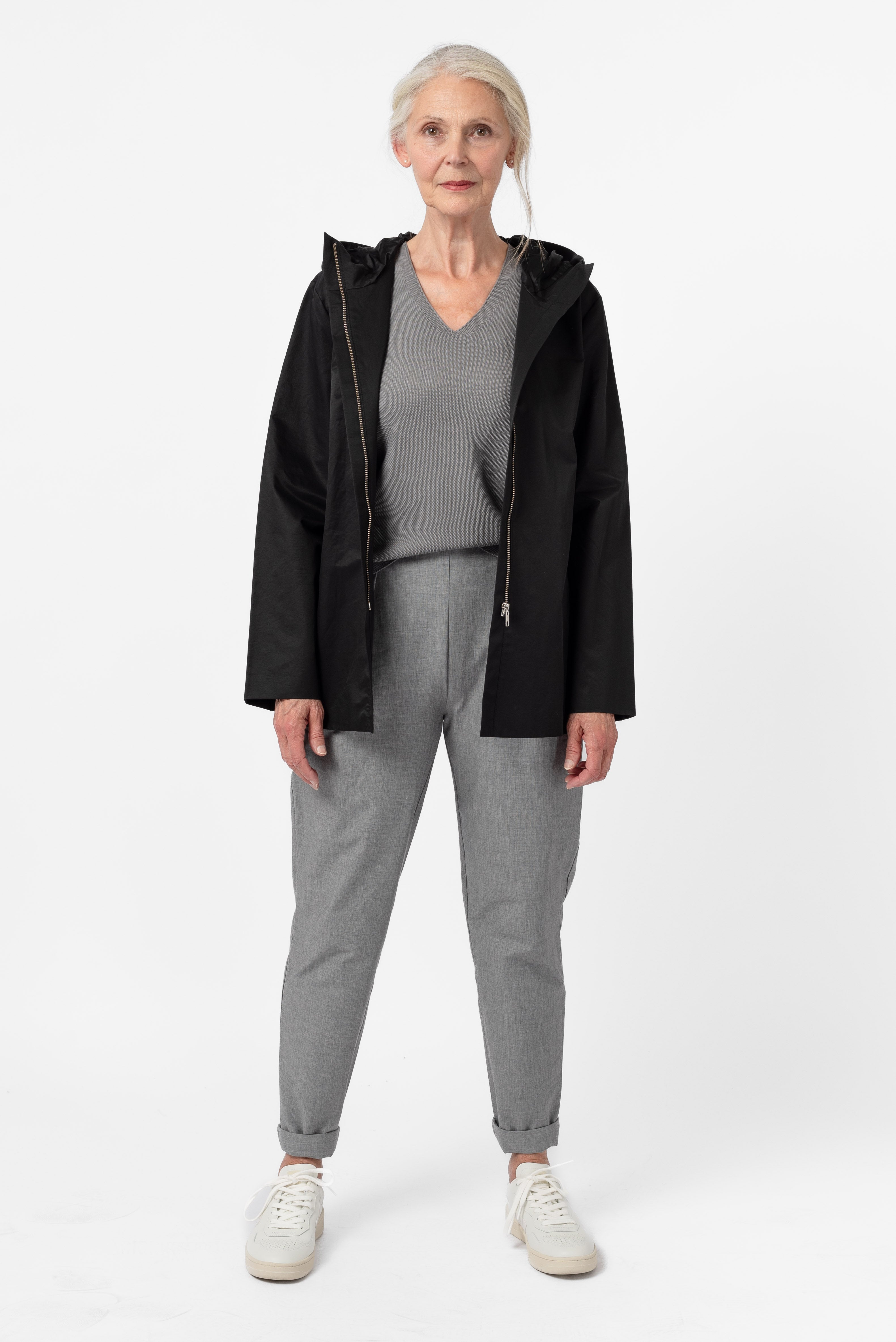 NNIstudio - RAINCOAT Female - Schwarz - XS/S -