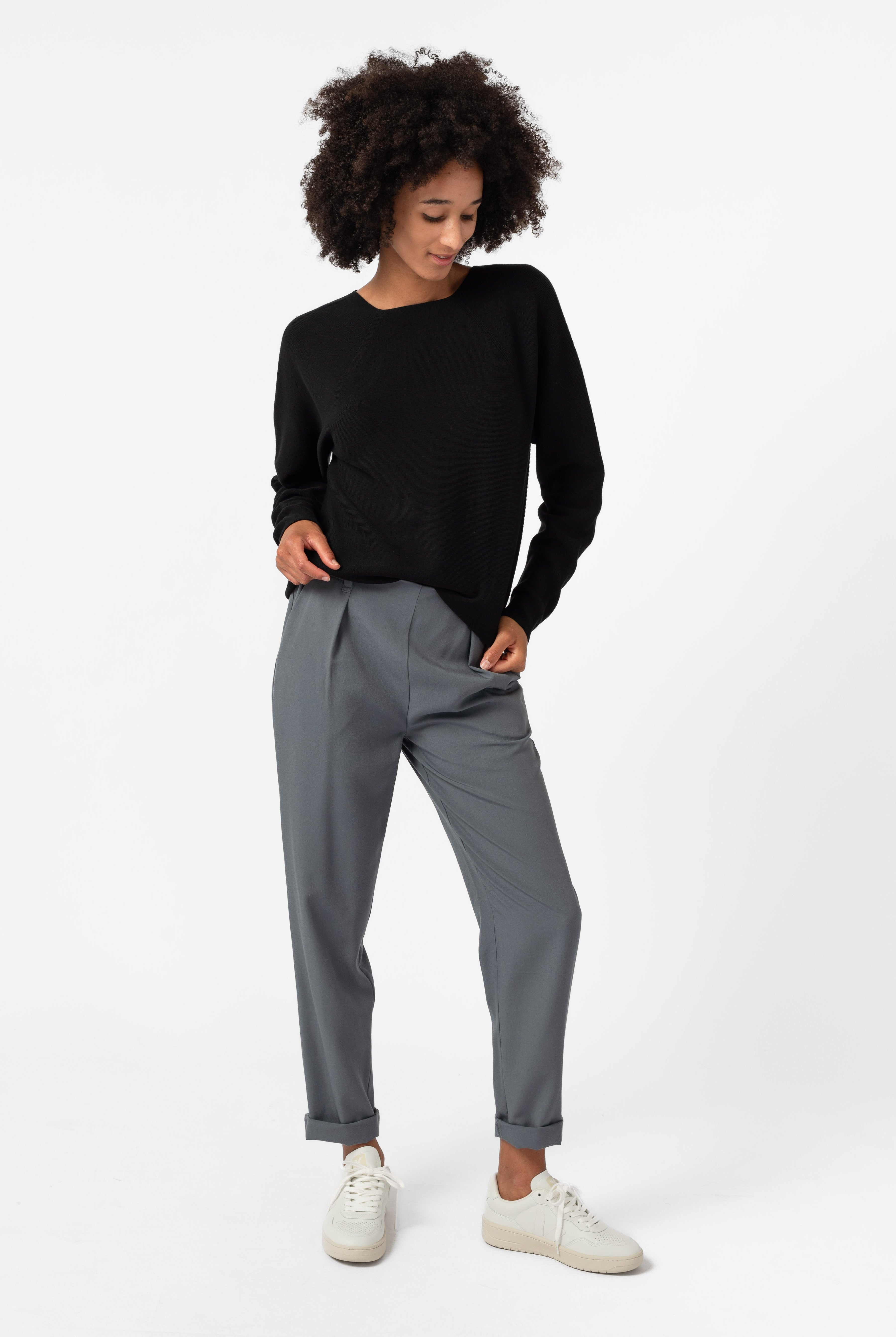 NNIstudio - SLIM Pullover Unisex - Rosé - XS -
