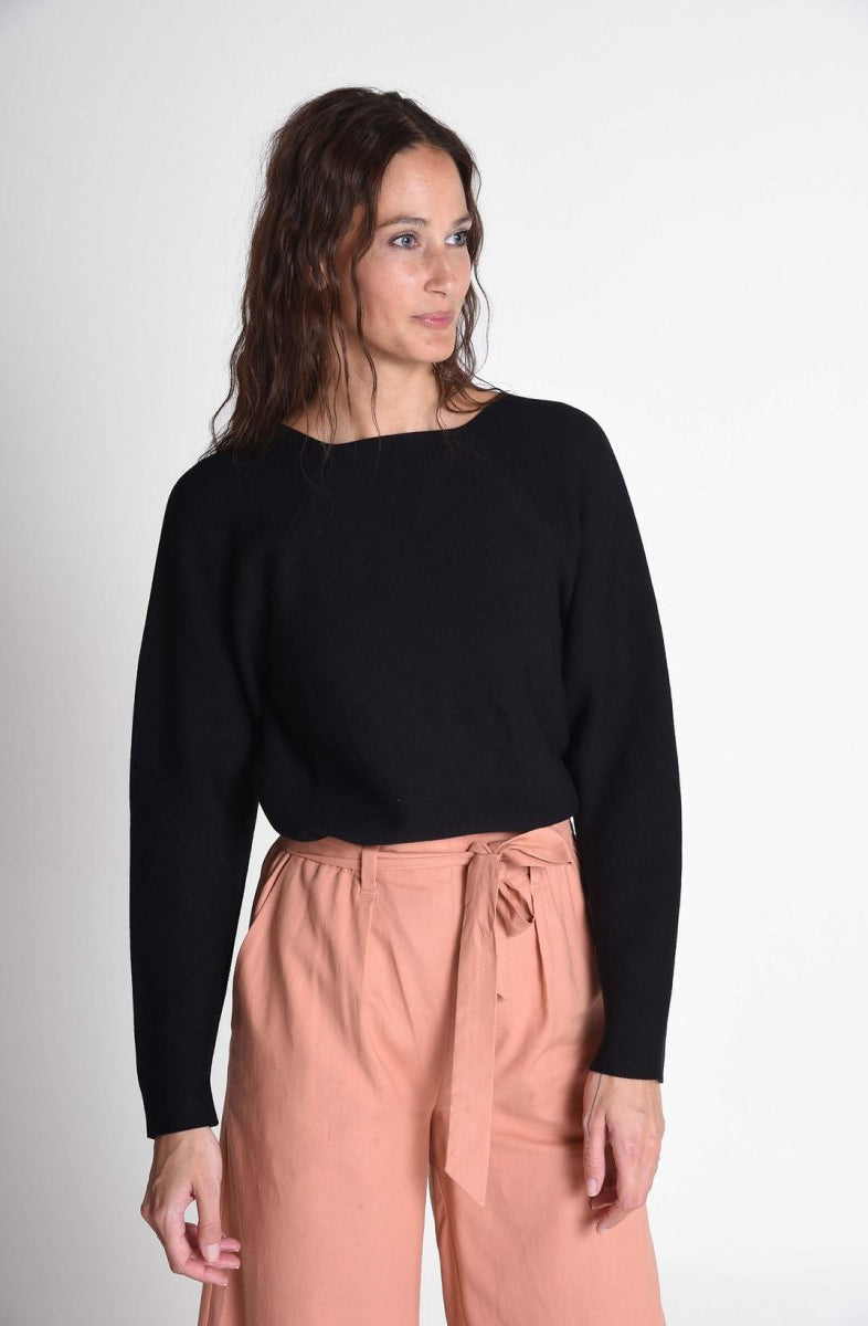 NNIstudio - SLIM Pullover Unisex - Schwarz