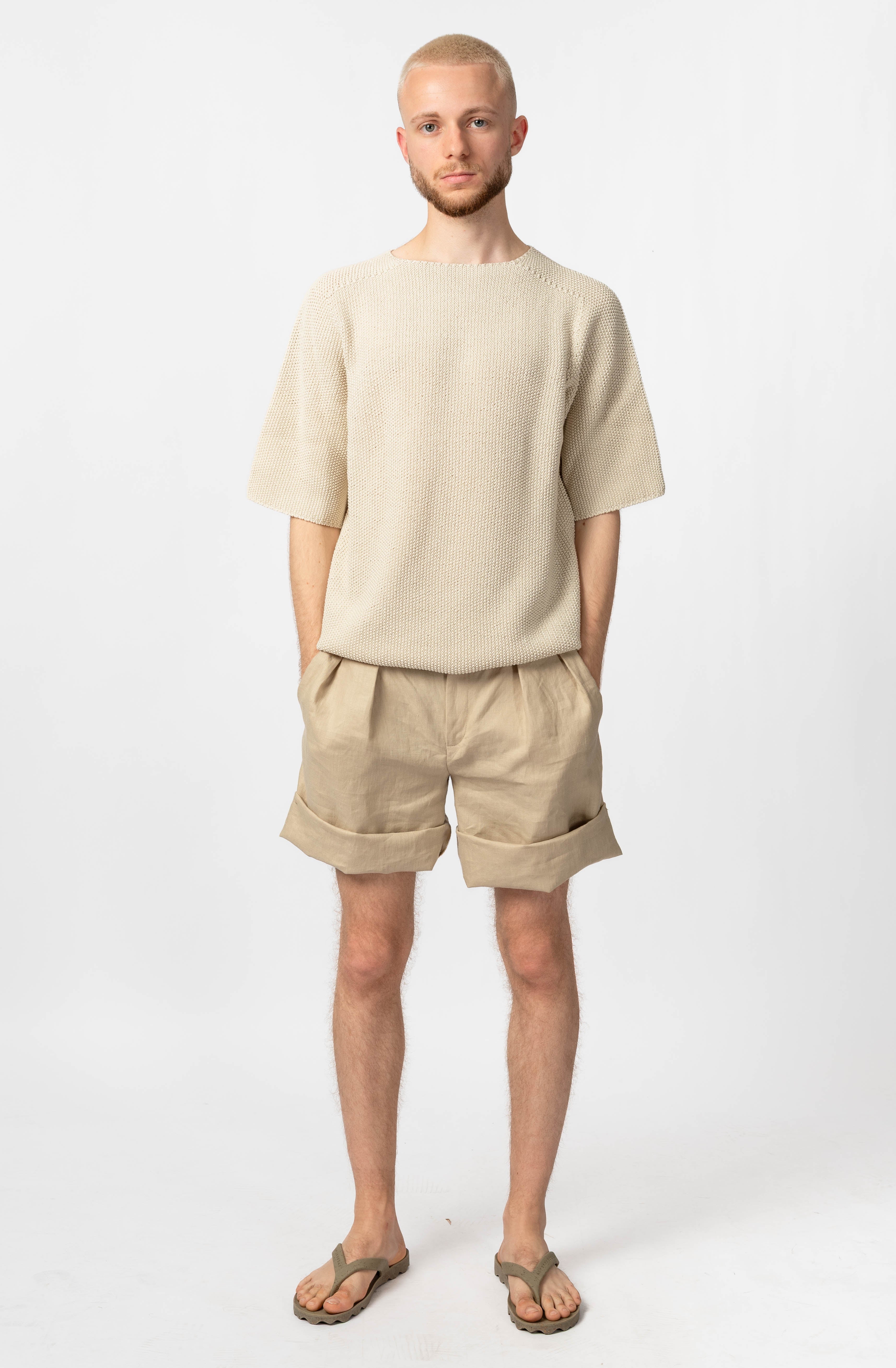 NNIstudio - SPAZIO Leinen - Shorts Unisex - Sand - XS -