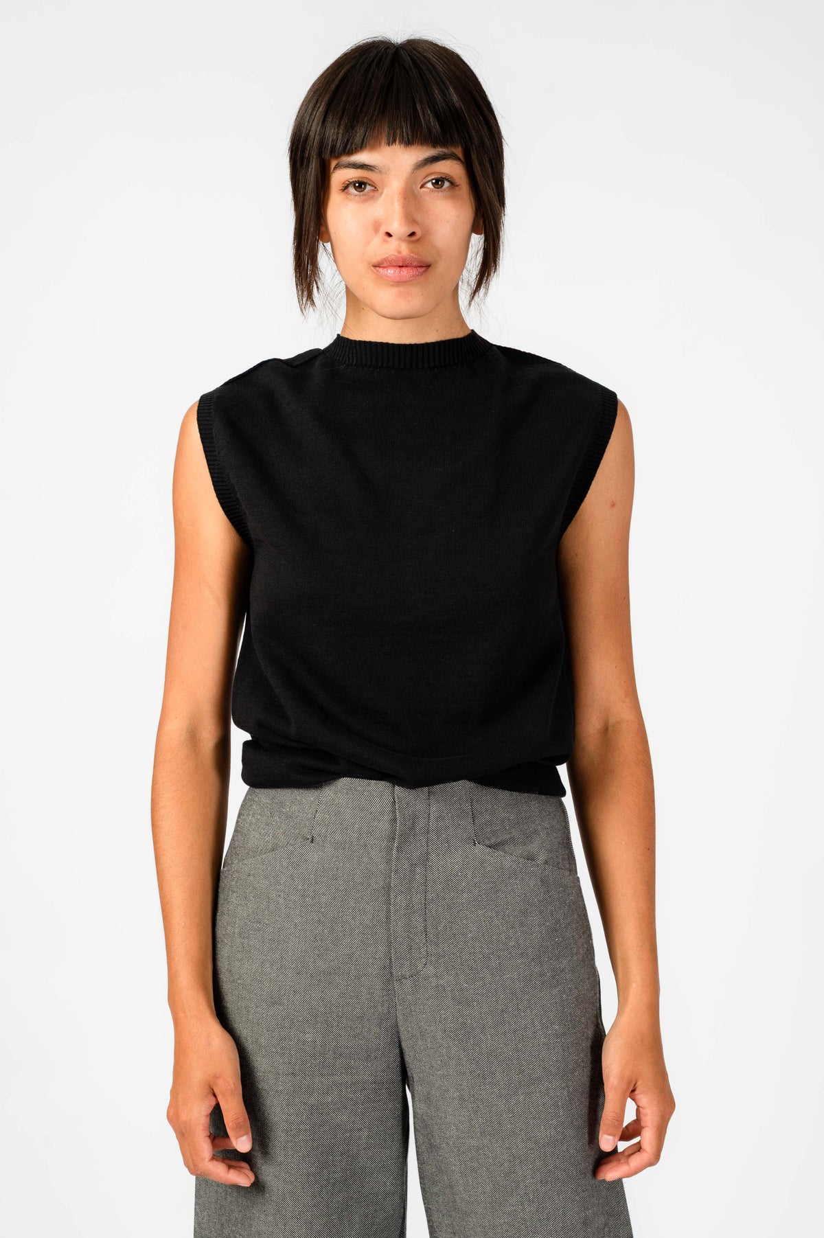 NNIstudio - SQUARE Strick-Pullunder Linen - Phantom Black - XS -