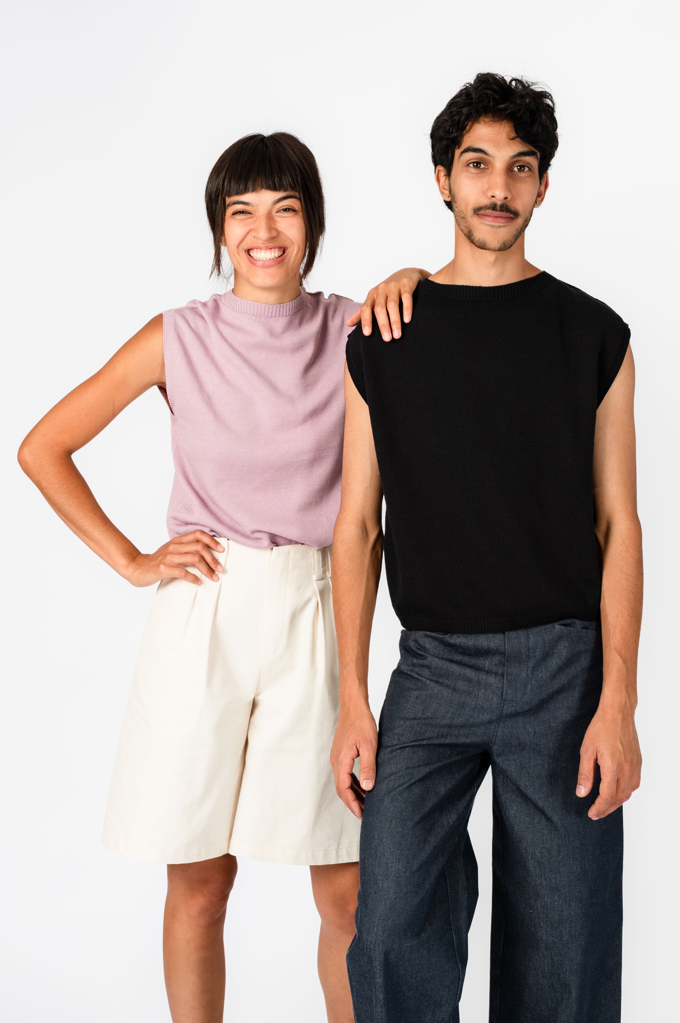 NNIstudio - SQUARE Strick-Pullunder Linen - Woodsmoke Brown - XS -
