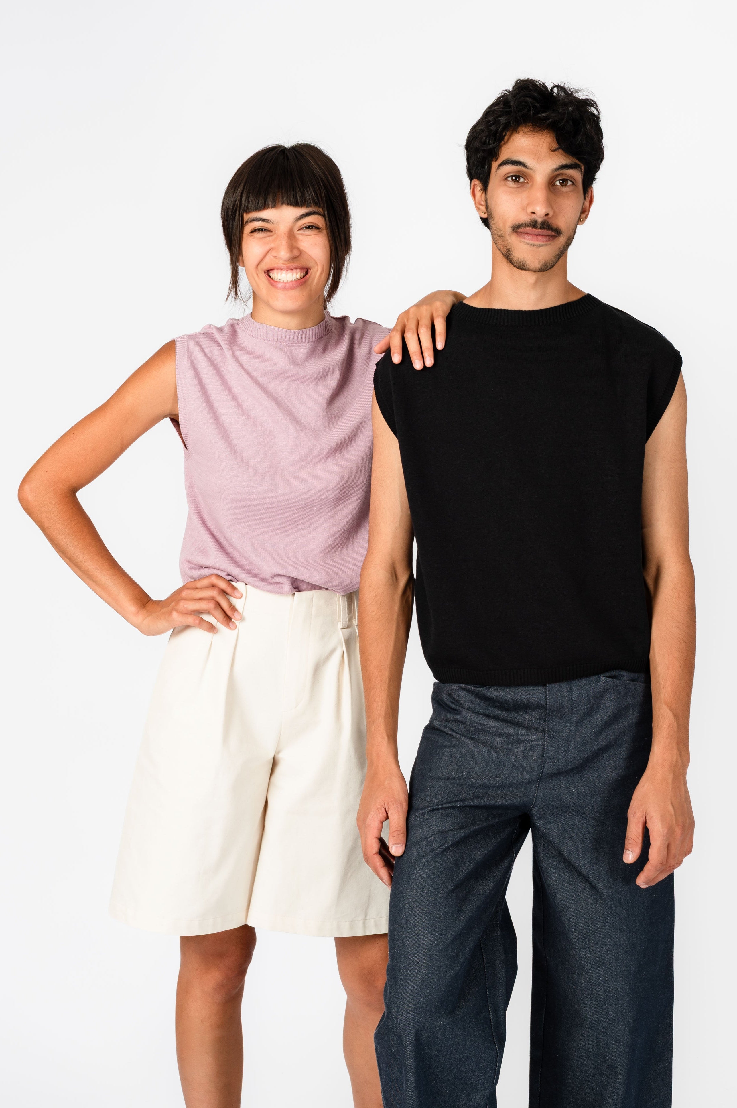 NNIstudio - SQUARE Strick-Pullunder Linen - Woodsmoke Brown - XS -