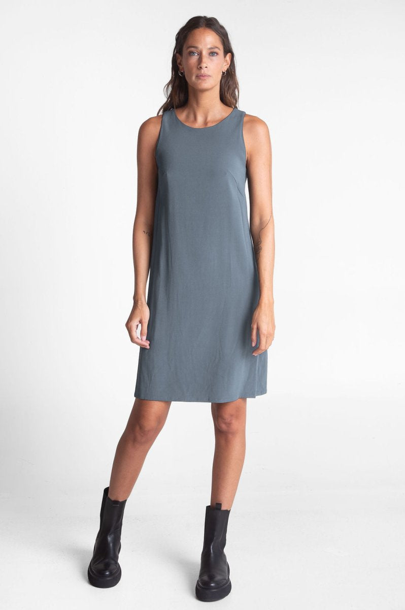NNIstudio - STRAIGHT Kleid - Anthrazit - XS/S -