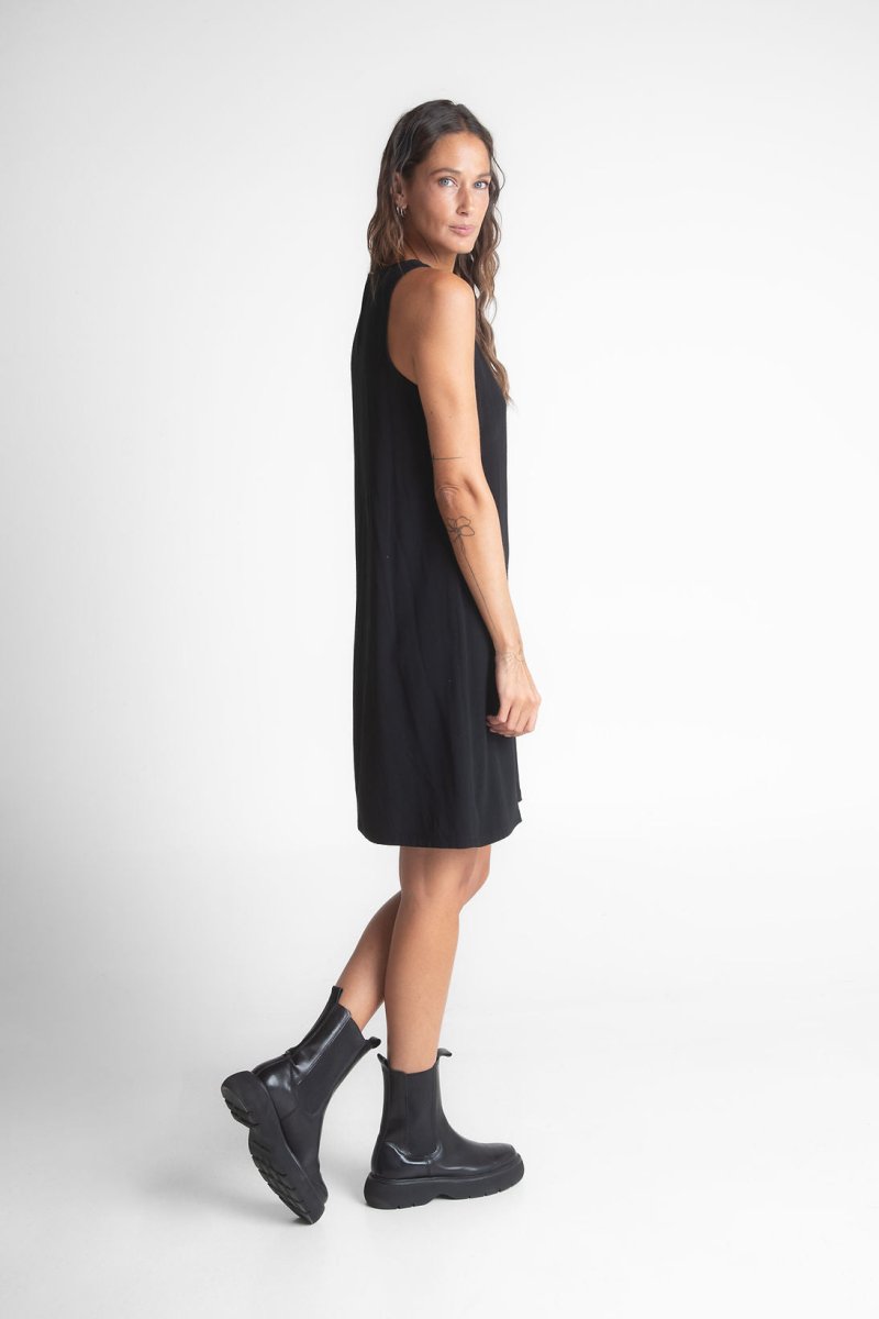 NNIstudio - STRAIGHT Kleid - Schwarz - XS/S -