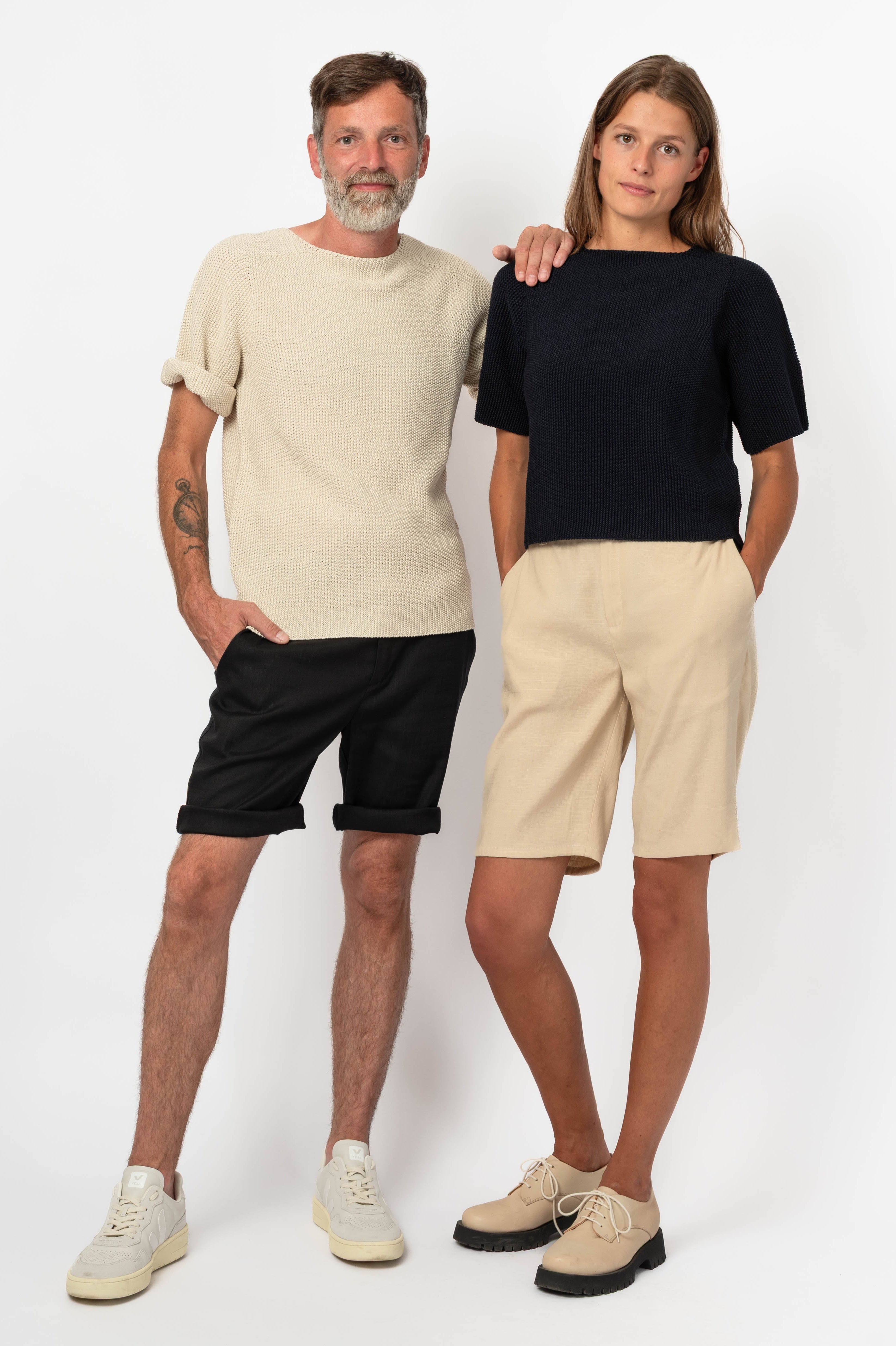 NNIstudio - STRAIGHT Shorts Leinen - Phantom Black - XS -