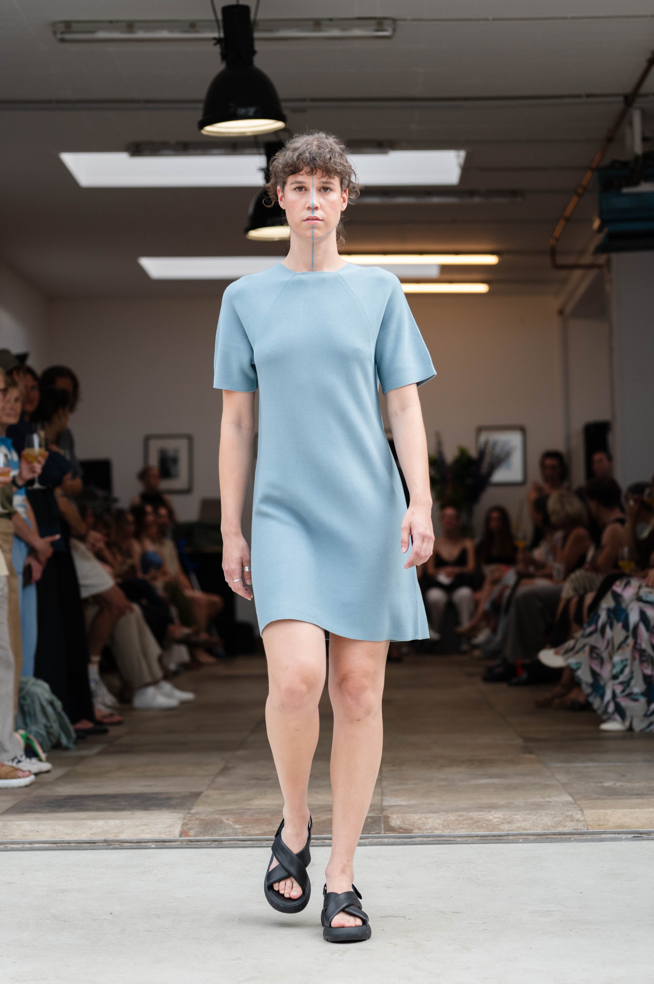 NNIstudio - SWING Strick-Kleid - Arona Blue - XS -