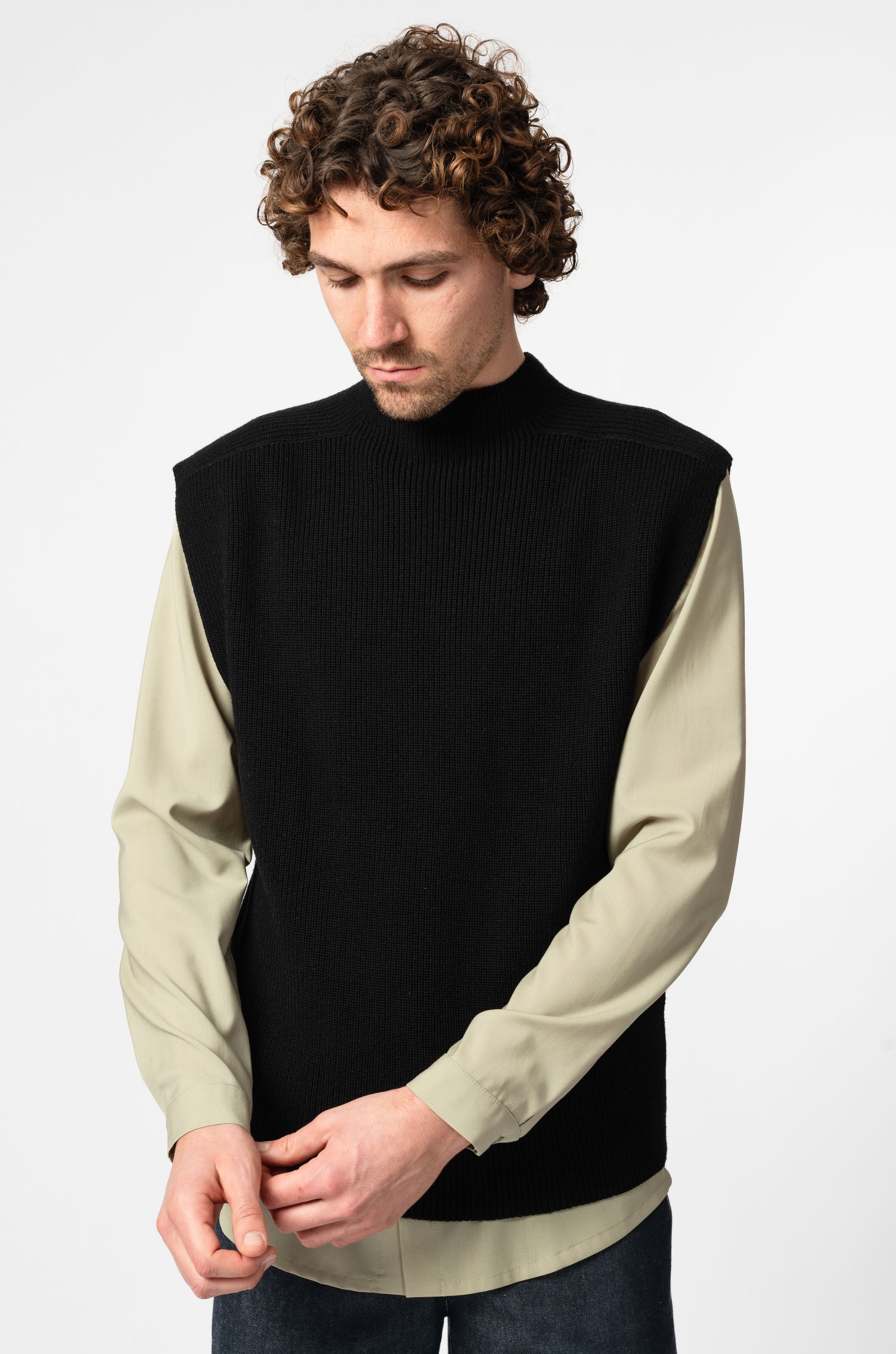 NNIstudio - TURTLENECK Strick - Pullunder - Phantom Black - XS -