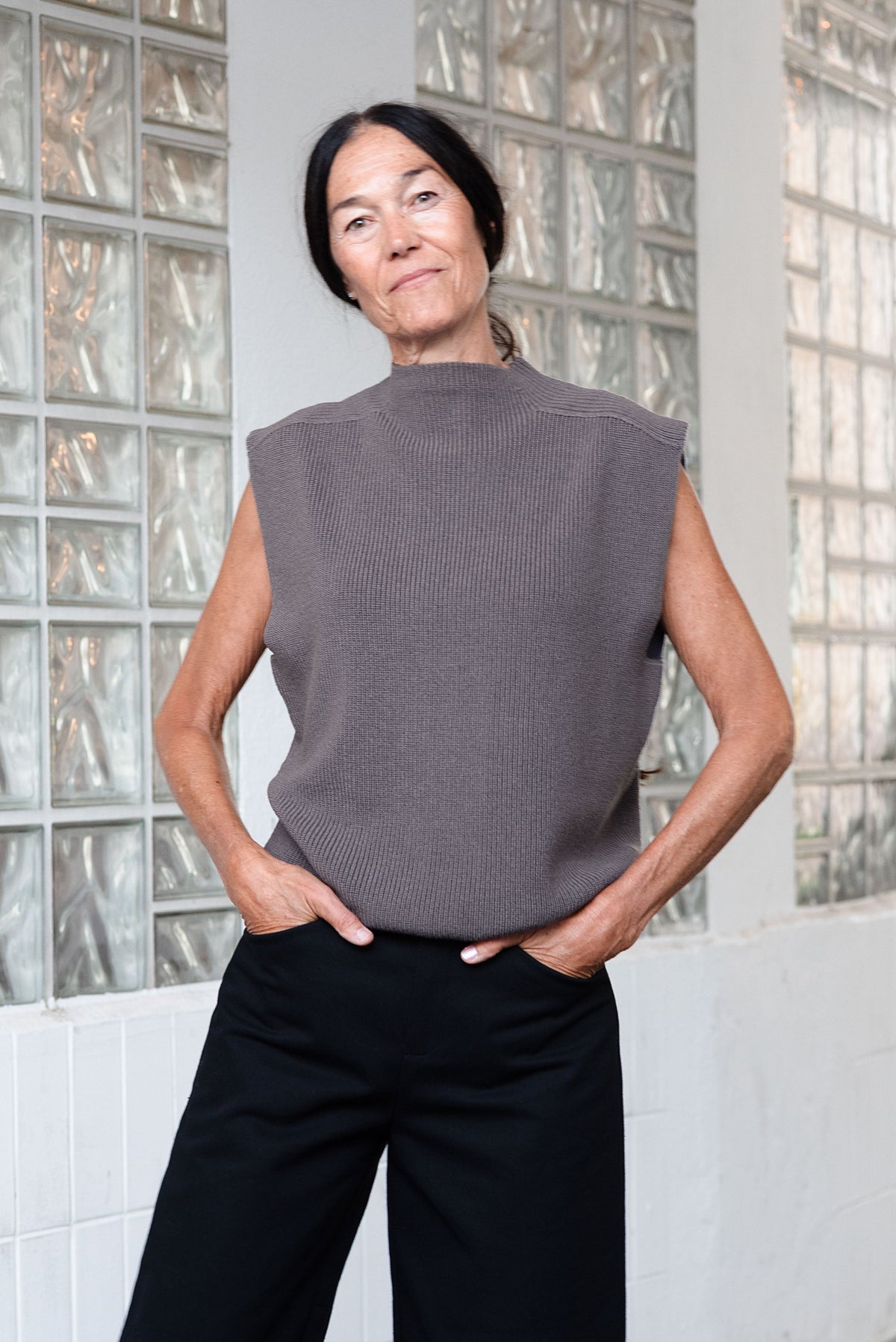 NNIstudio - TURTLENECK Strick-Pullunder - Red Mahogany - XS -