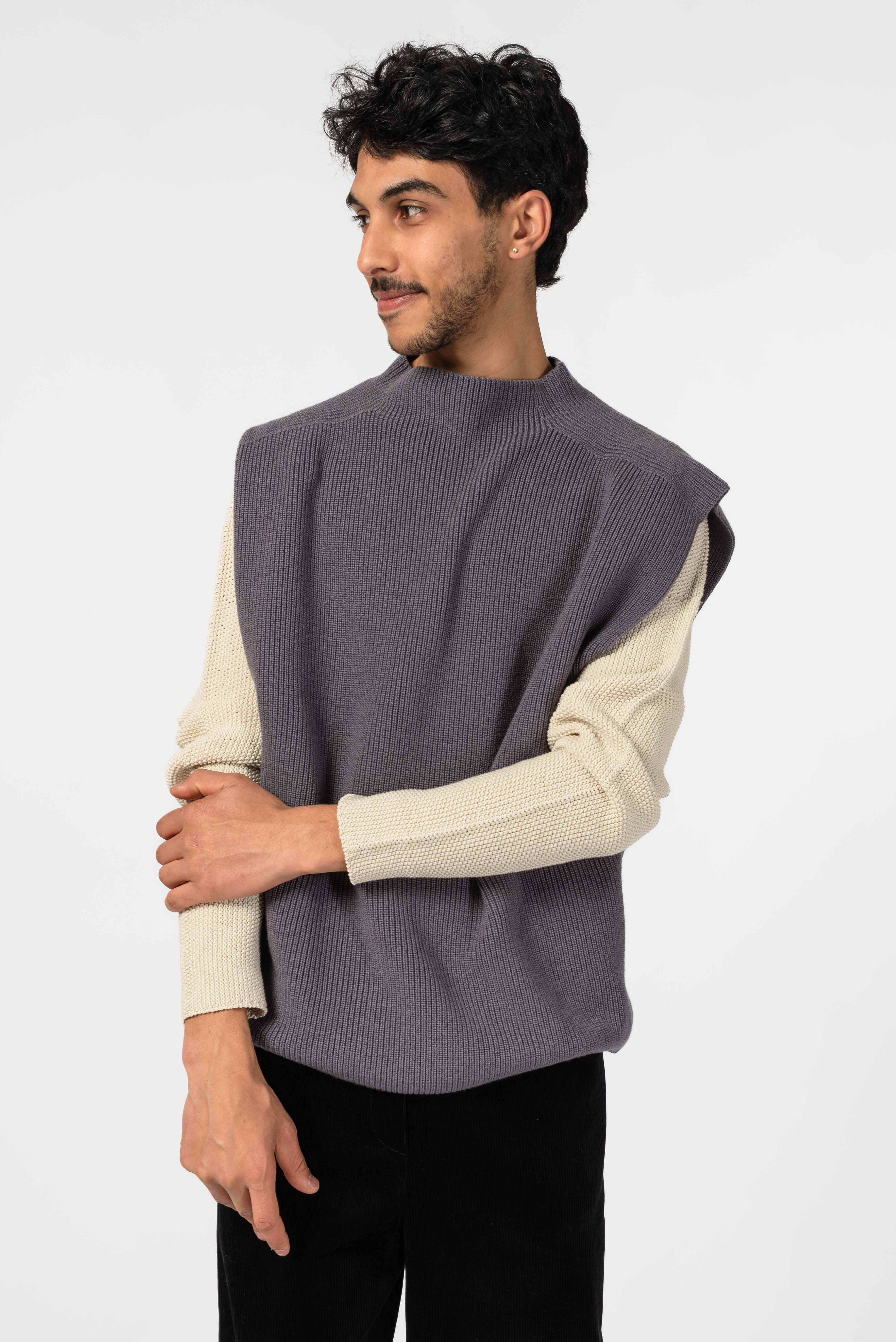 NNIstudio - TURTLENECK Strick - Pullunder - Red Mahogany - XS -