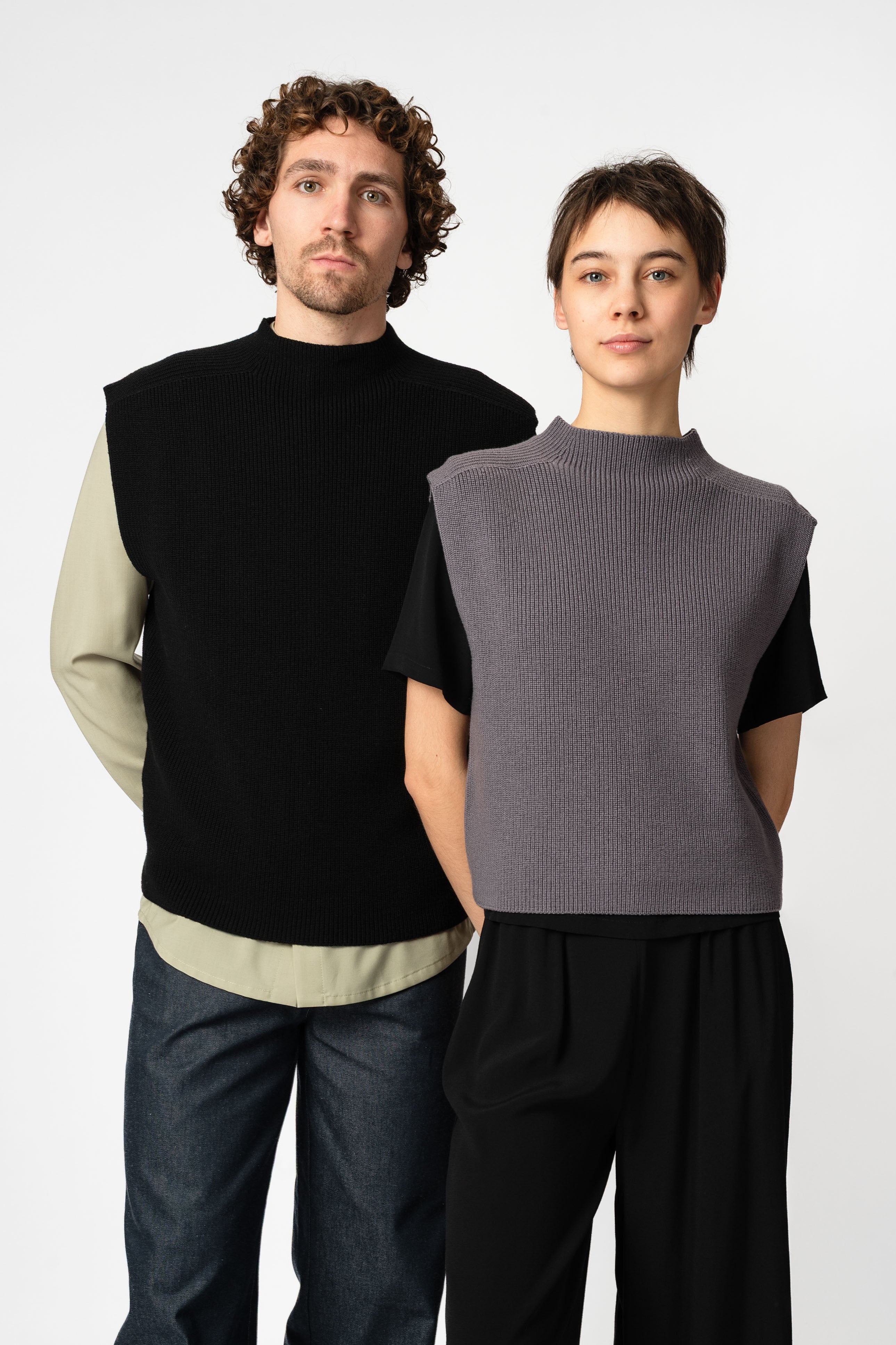 NNIstudio - TURTLENECK Strick - Pullunder - Red Mahogany - XS -