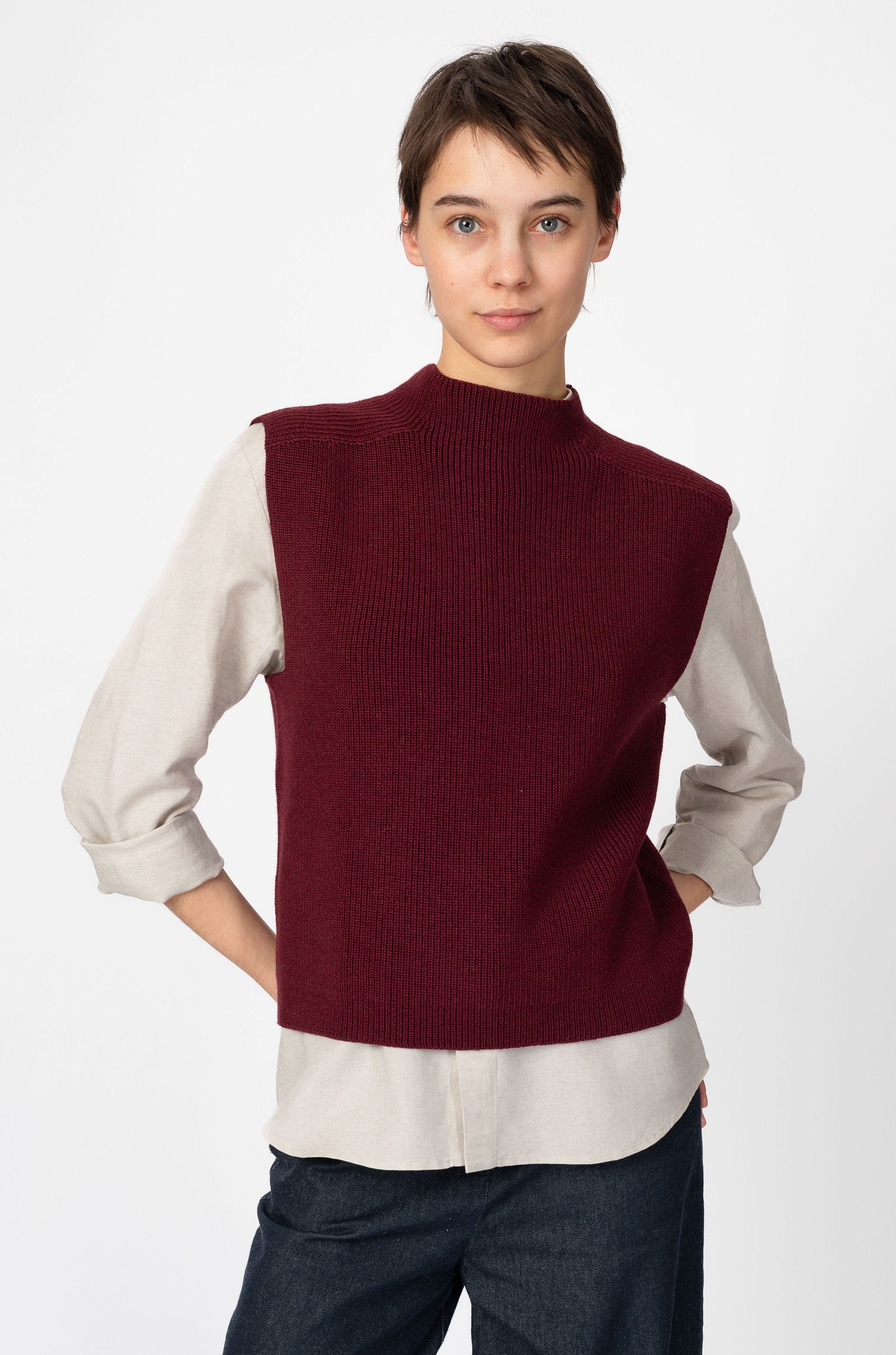 NNIstudio - TURTLENECK Strick - Pullunder - Red Mahogany - XS -