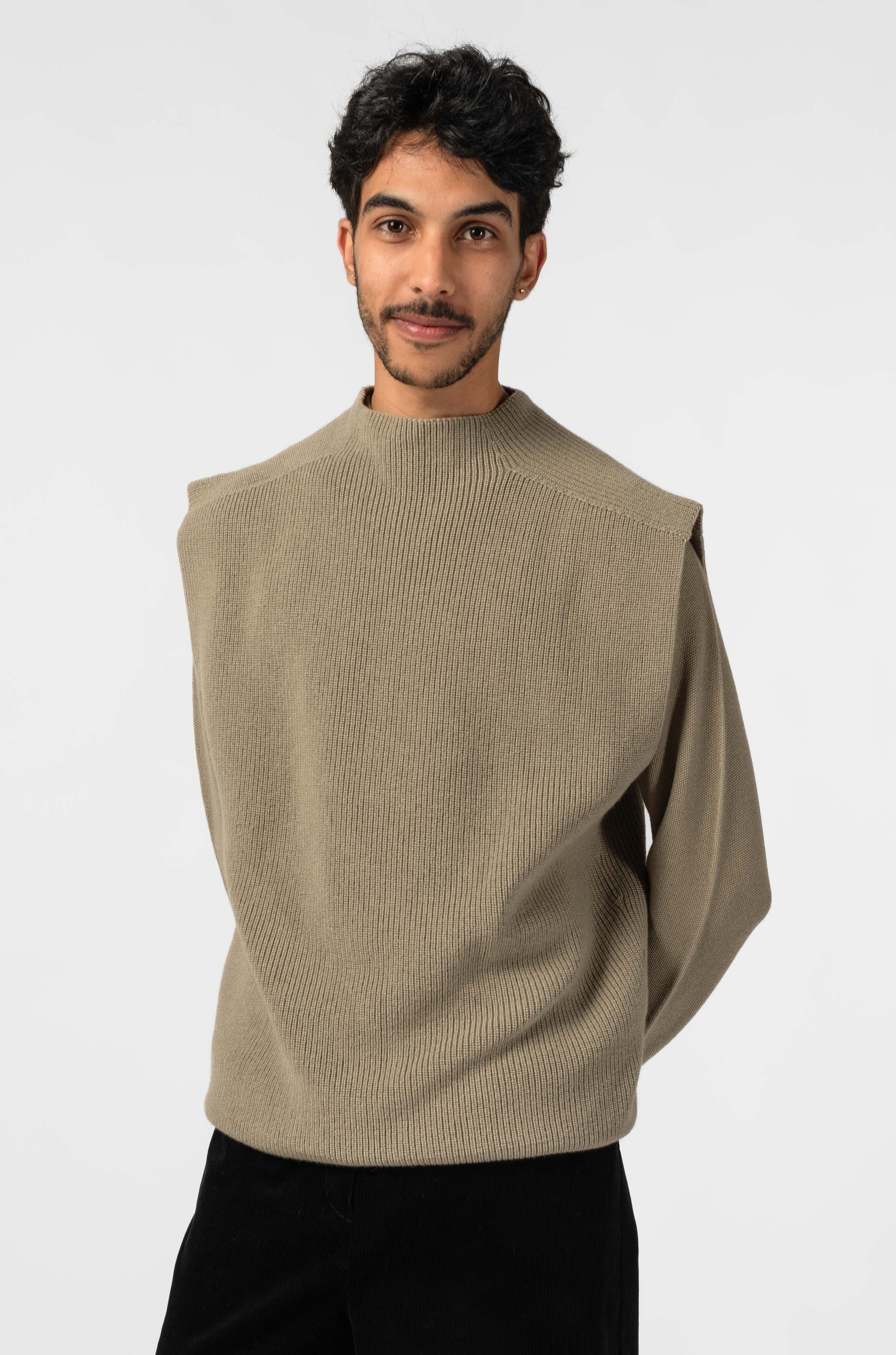 NNIstudio - TURTLENECK Strick - Pullunder - Red Mahogany - XS -