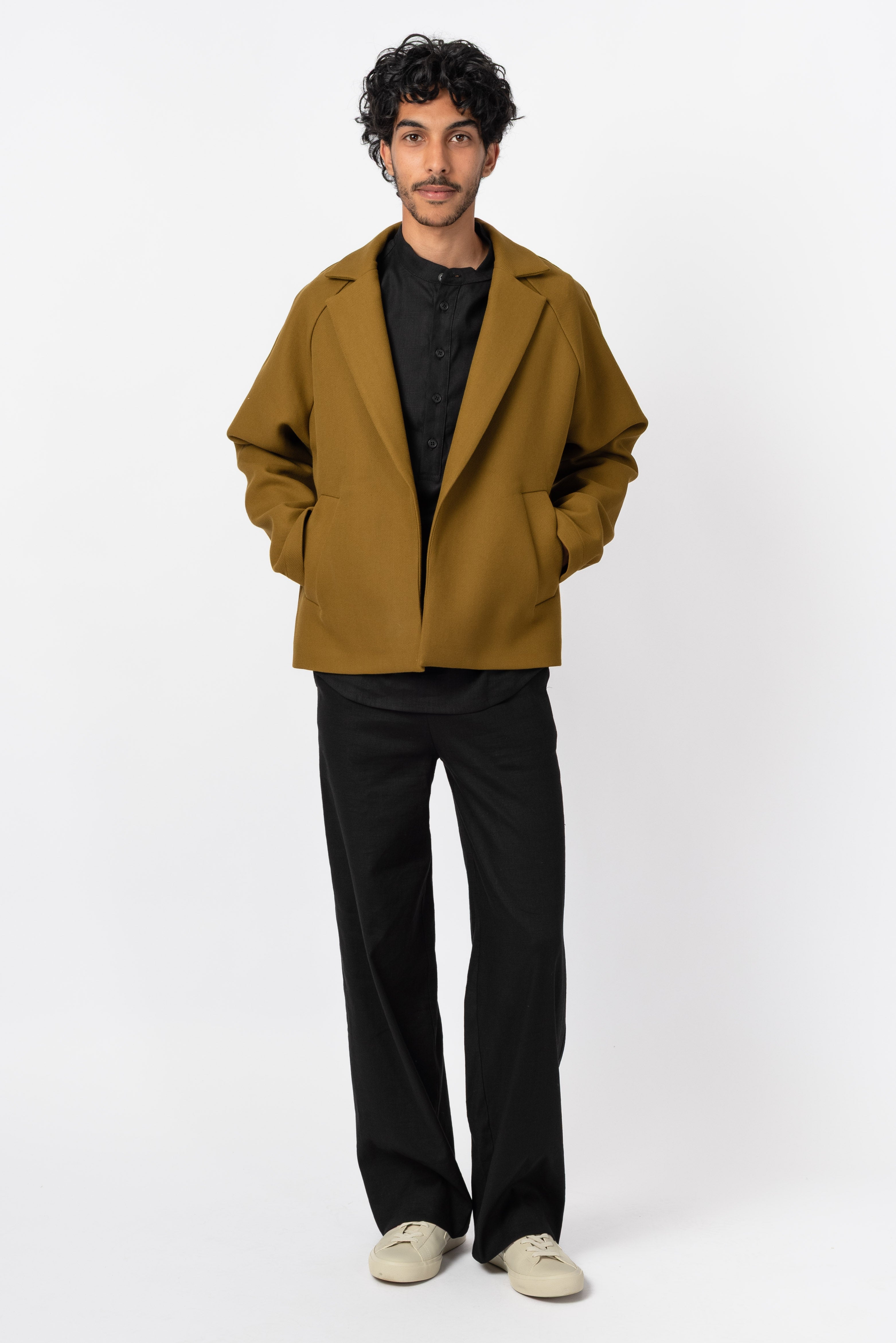 NNIstudio - UNLINED Jacke - Tapenade Golden Brown - Onesize -