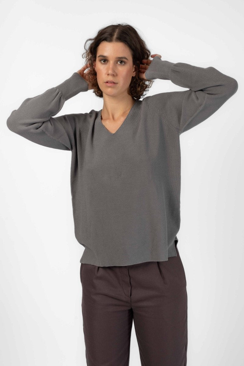 NNIstudio - V Pullover -