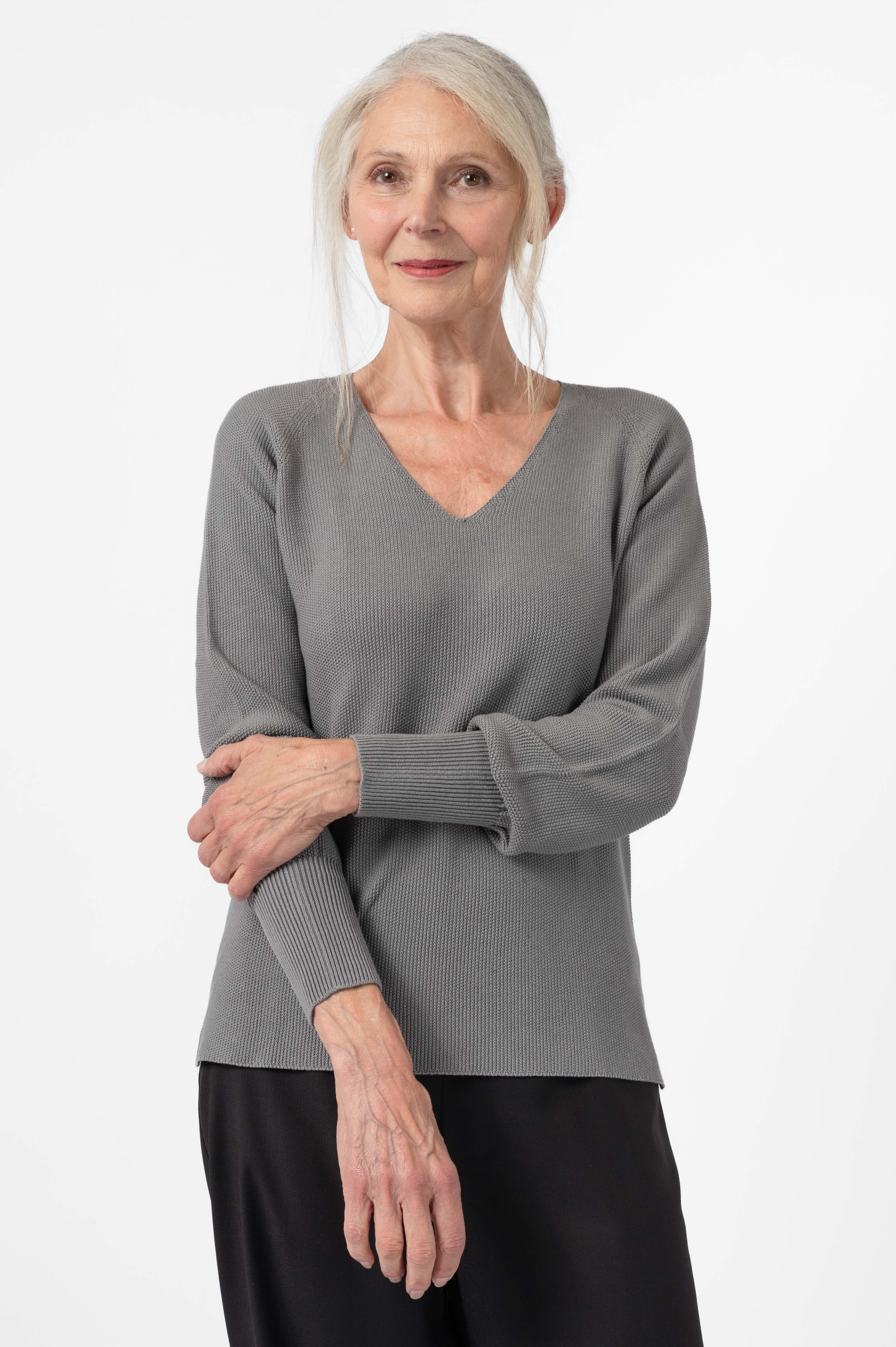 NNIstudio - V Pullover - Grau - XS -