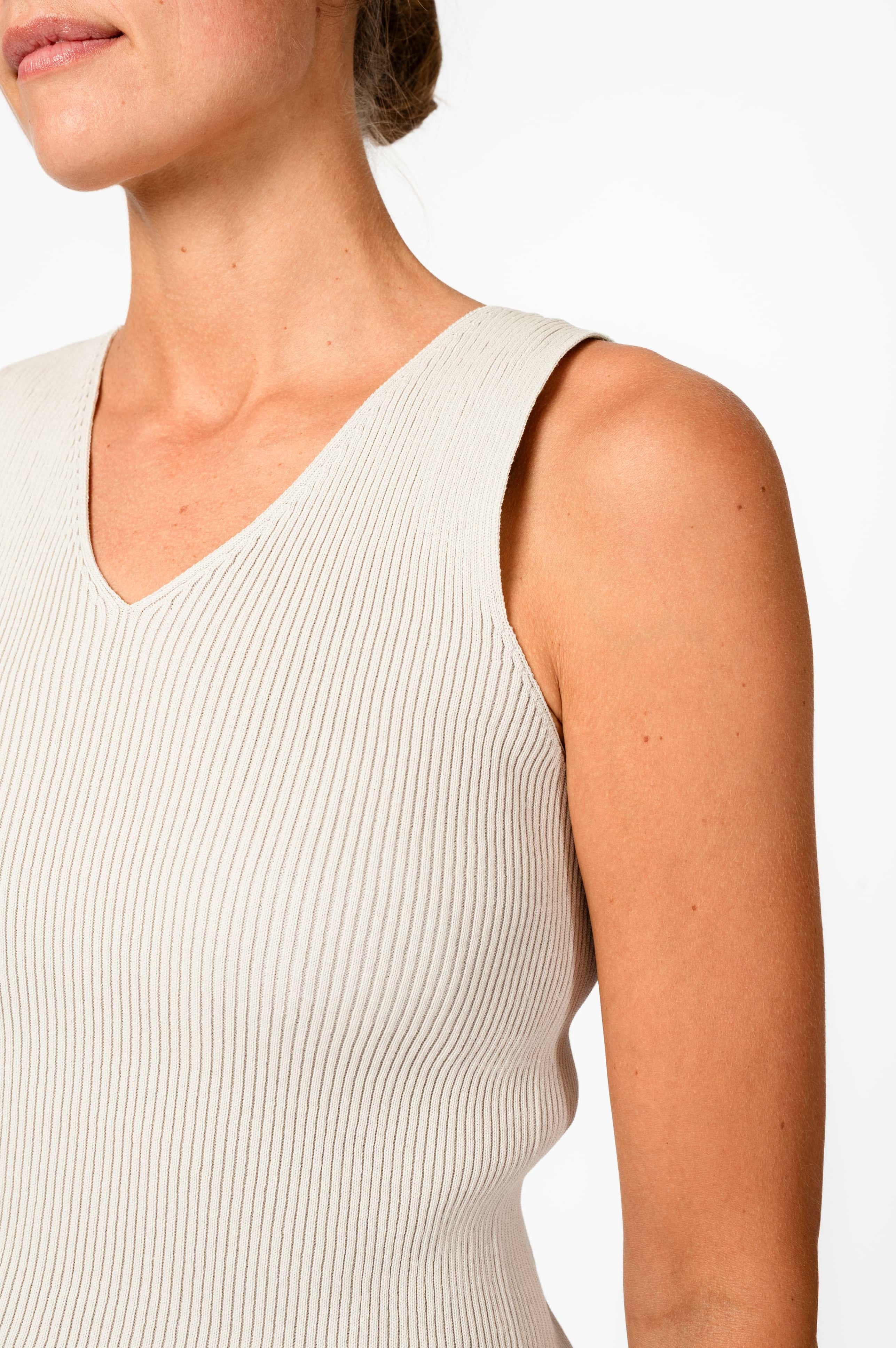 NNIstudio - W Strick-Top - Phantom Black - XS -