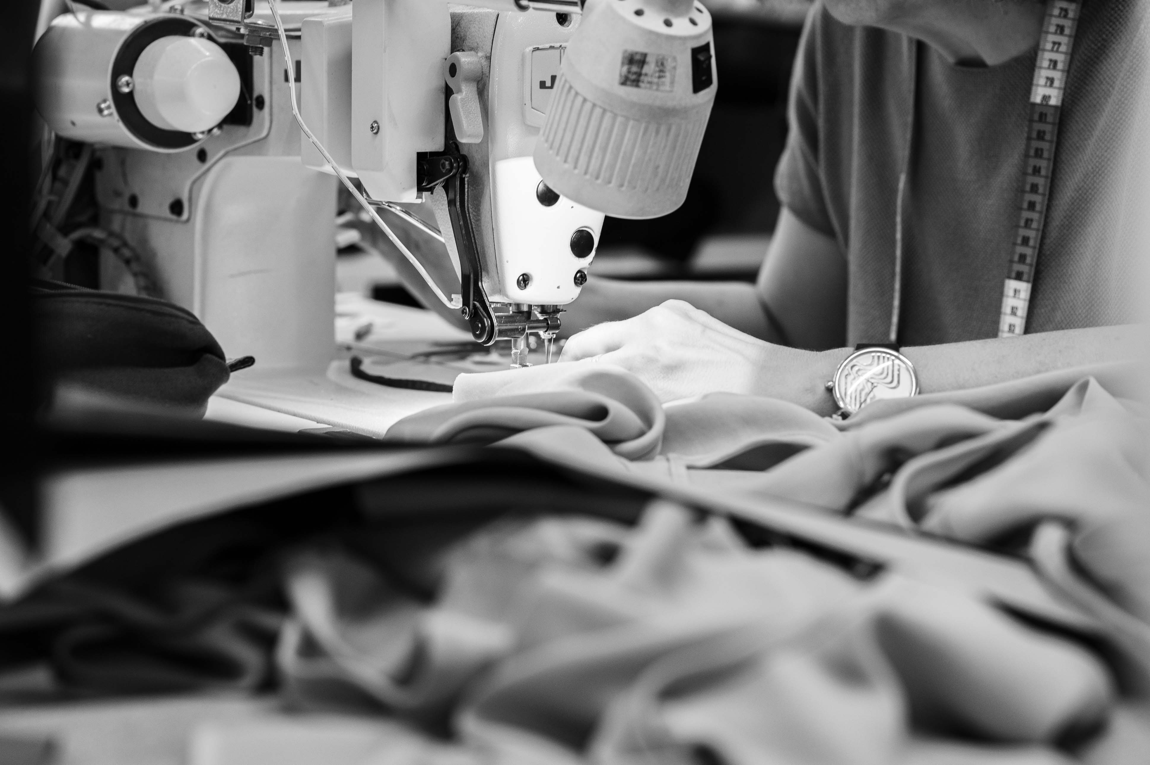 Nachhaltige Mode aus Deutschland – warum Produktionsort, Materialien und Transparenz zählen - NNIstudio