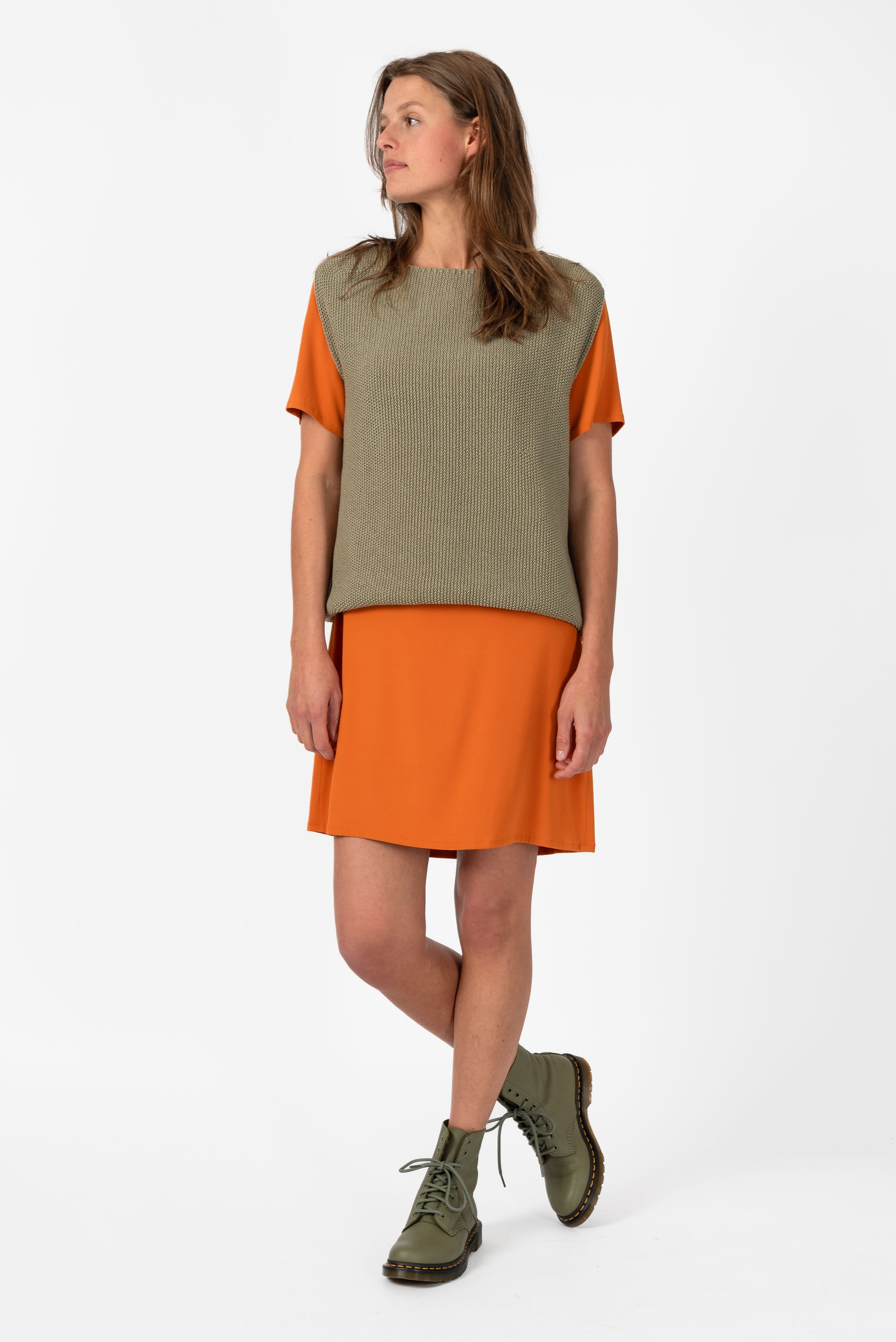 NNIstudio - BOLD Kleid - Apricot - XS/S - 