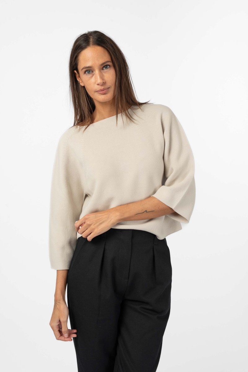 NNIstudio - BOXY Pullover - Offwhite - XS - 