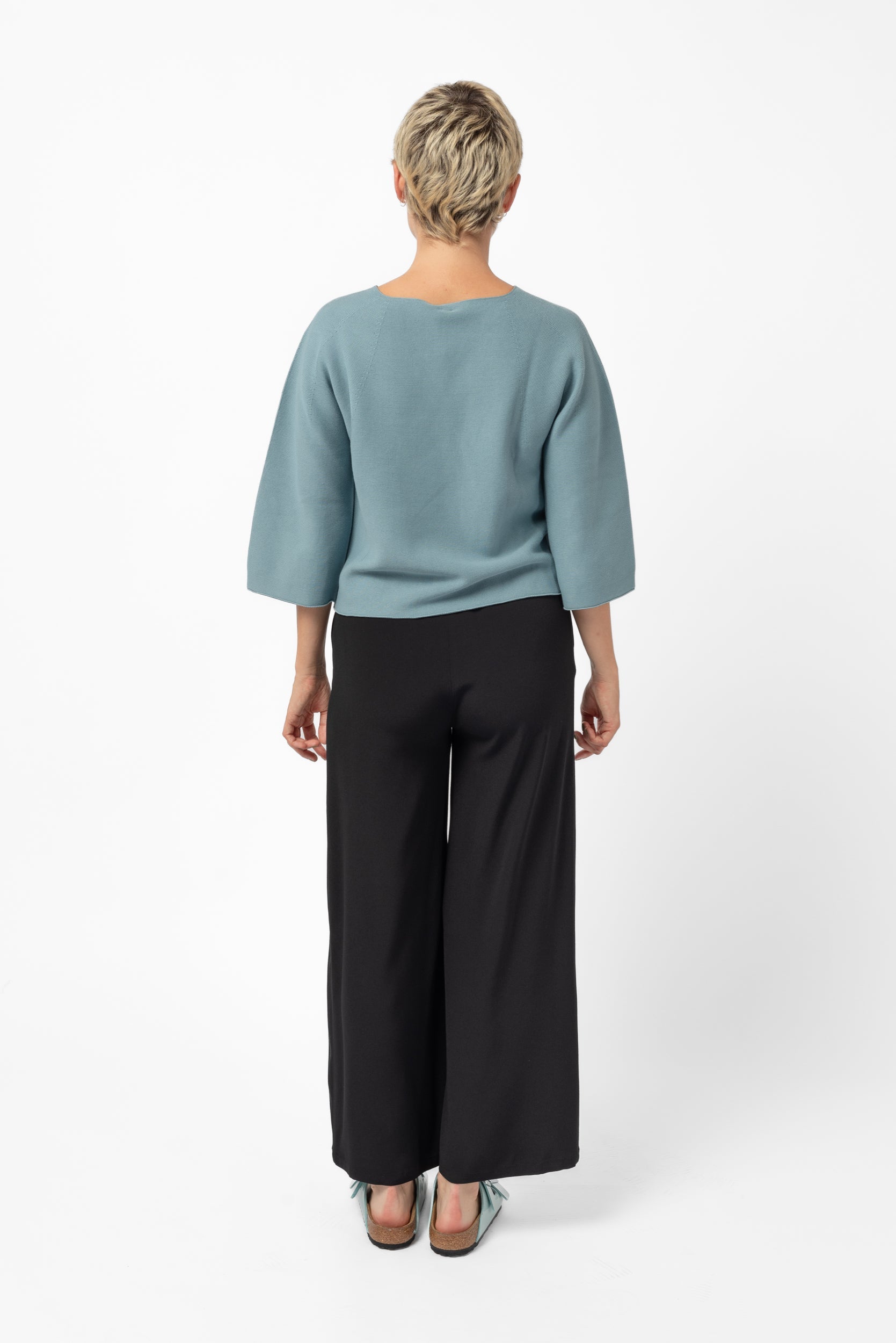 NNIstudio - BOXY Pullover - Offwhite - XS - 