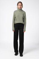 NNIstudio - CHIMNEY Pullover Unisex - Tea Green - XS - 