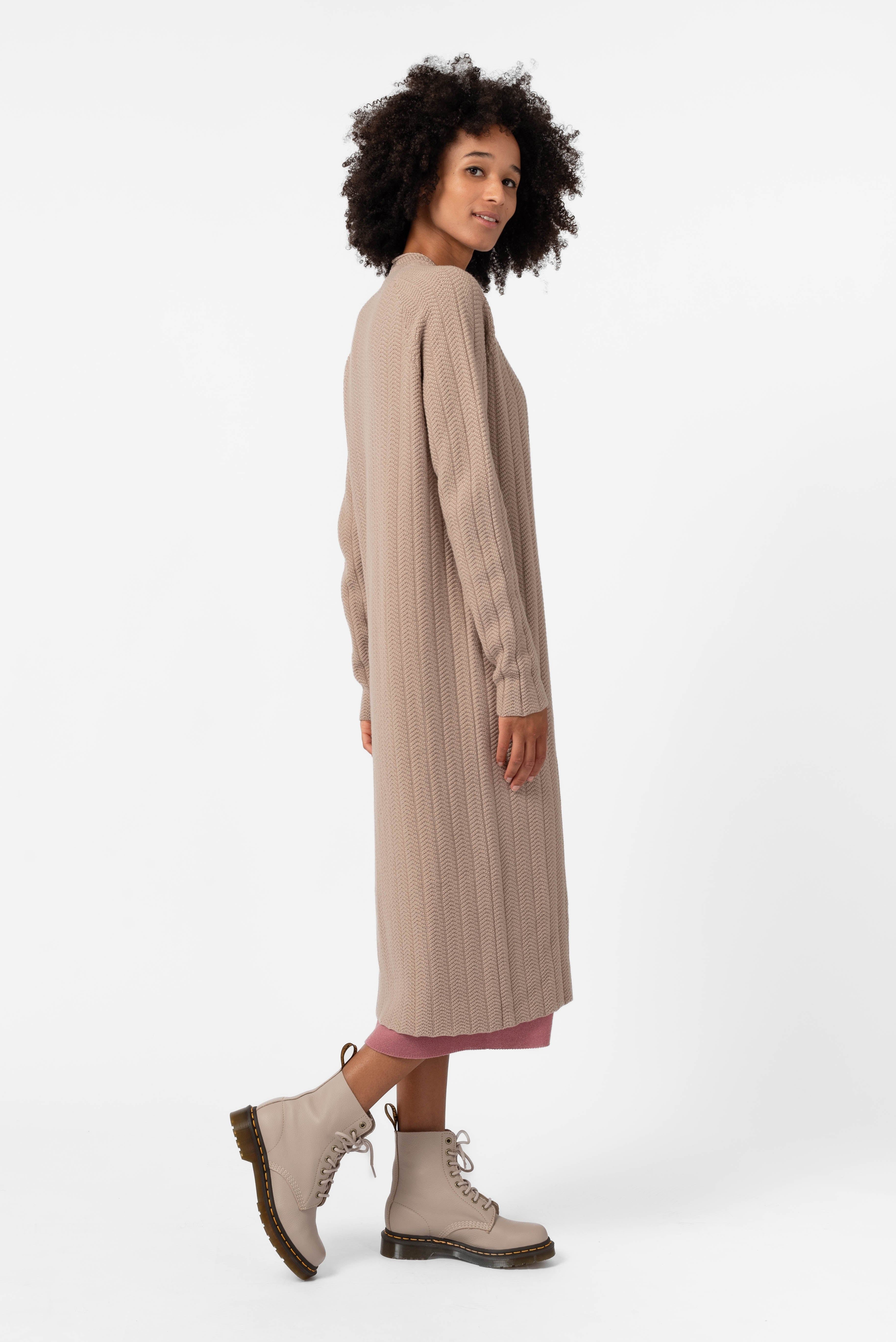 NNIstudio - CHUNKY Strickmantel - Sand - XS - 